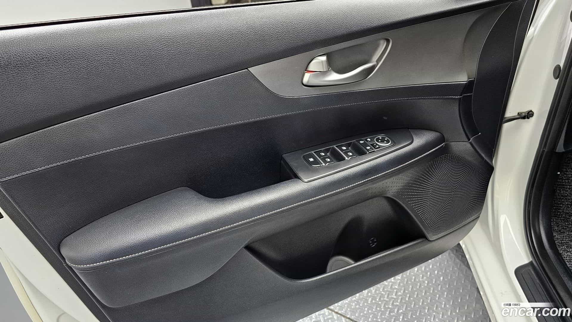 K3 Kia 2019.3-INNER-034