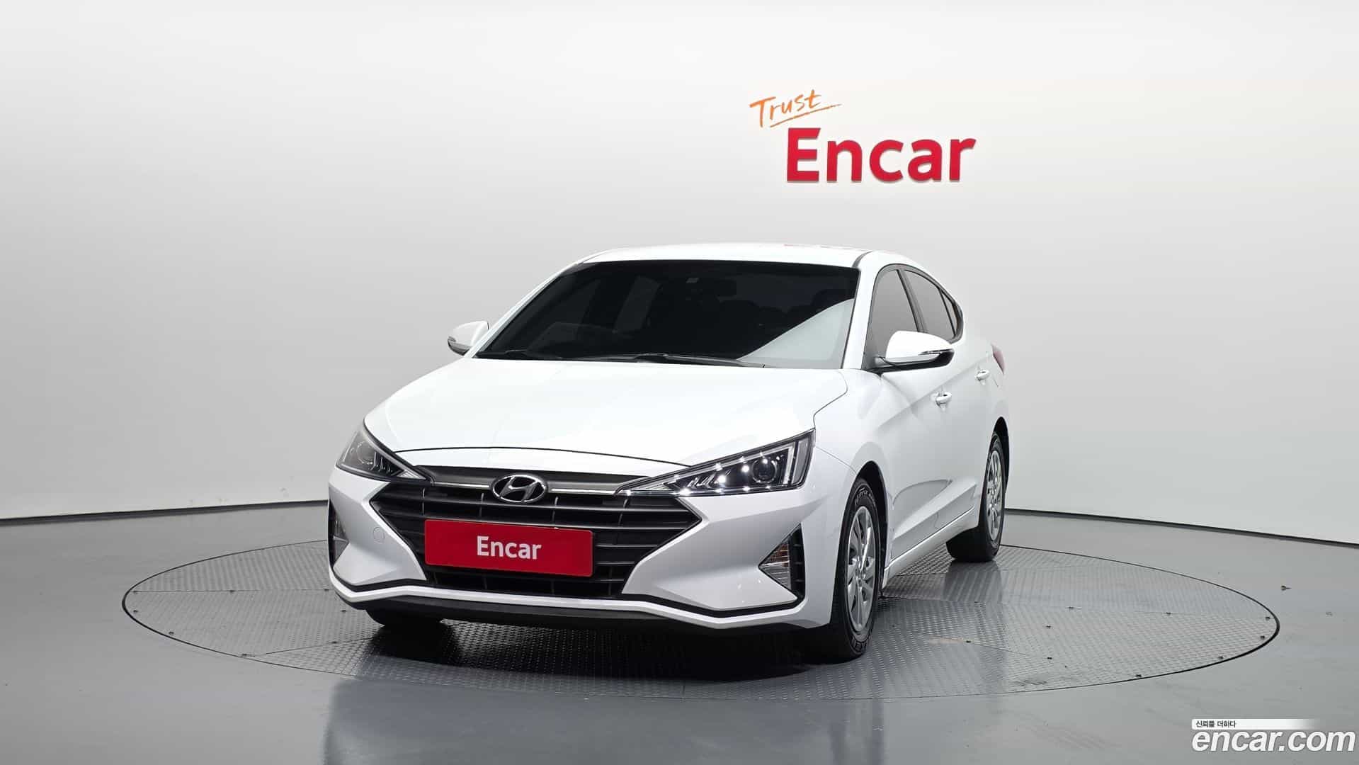 AVANTE Hyundai 2019.1-OUTER-003