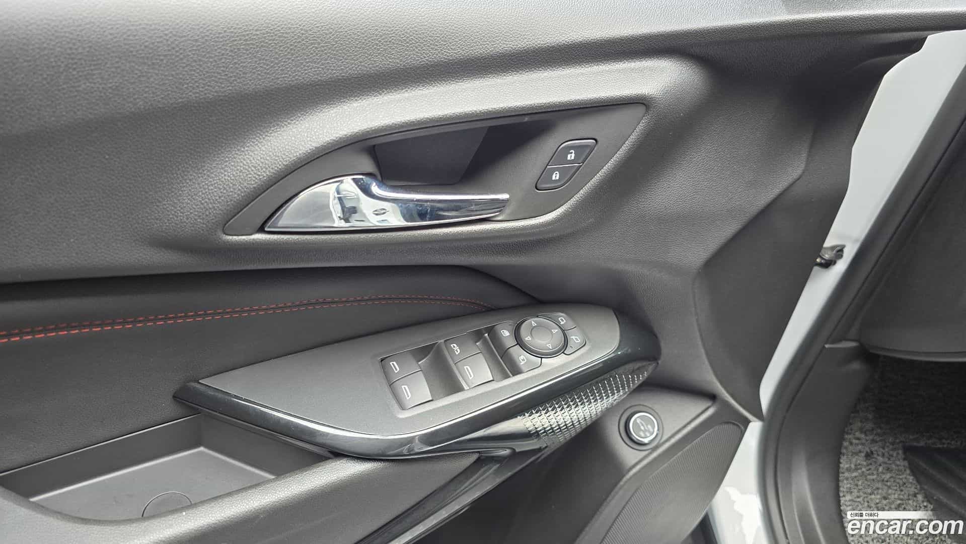 Trax Chevrolet 2023.9-OPTION-018