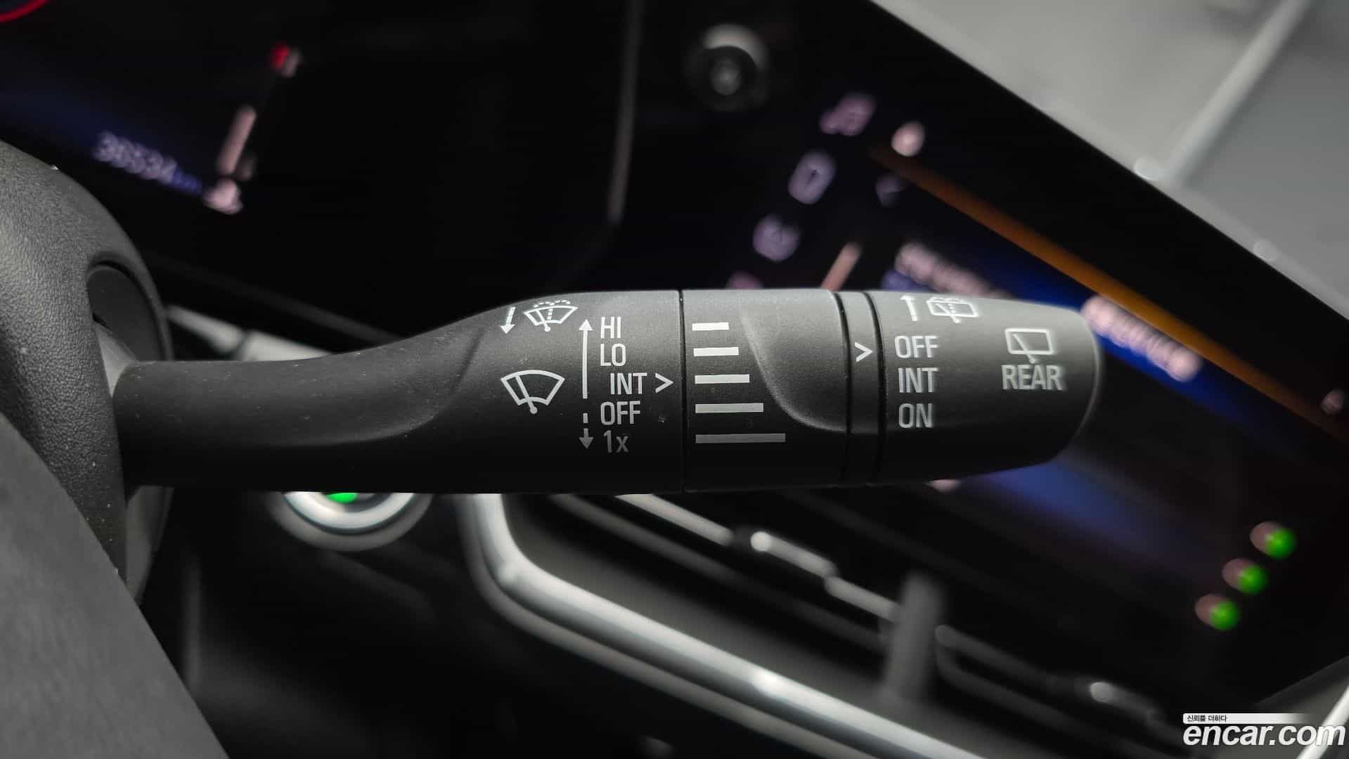 Trax Chevrolet 2023.9-OPTION-020