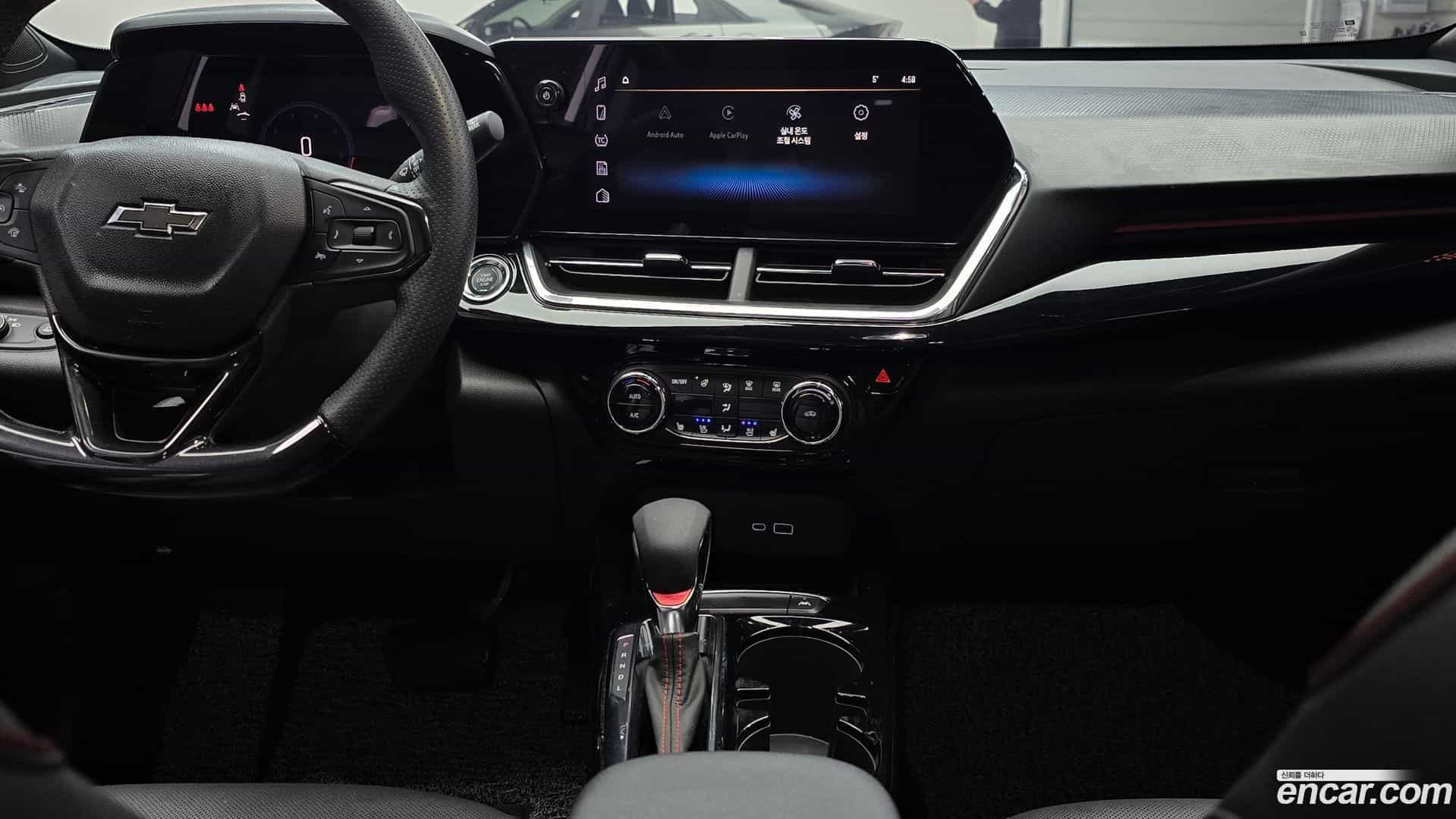 Trax Chevrolet 2023.9-OPTION-023