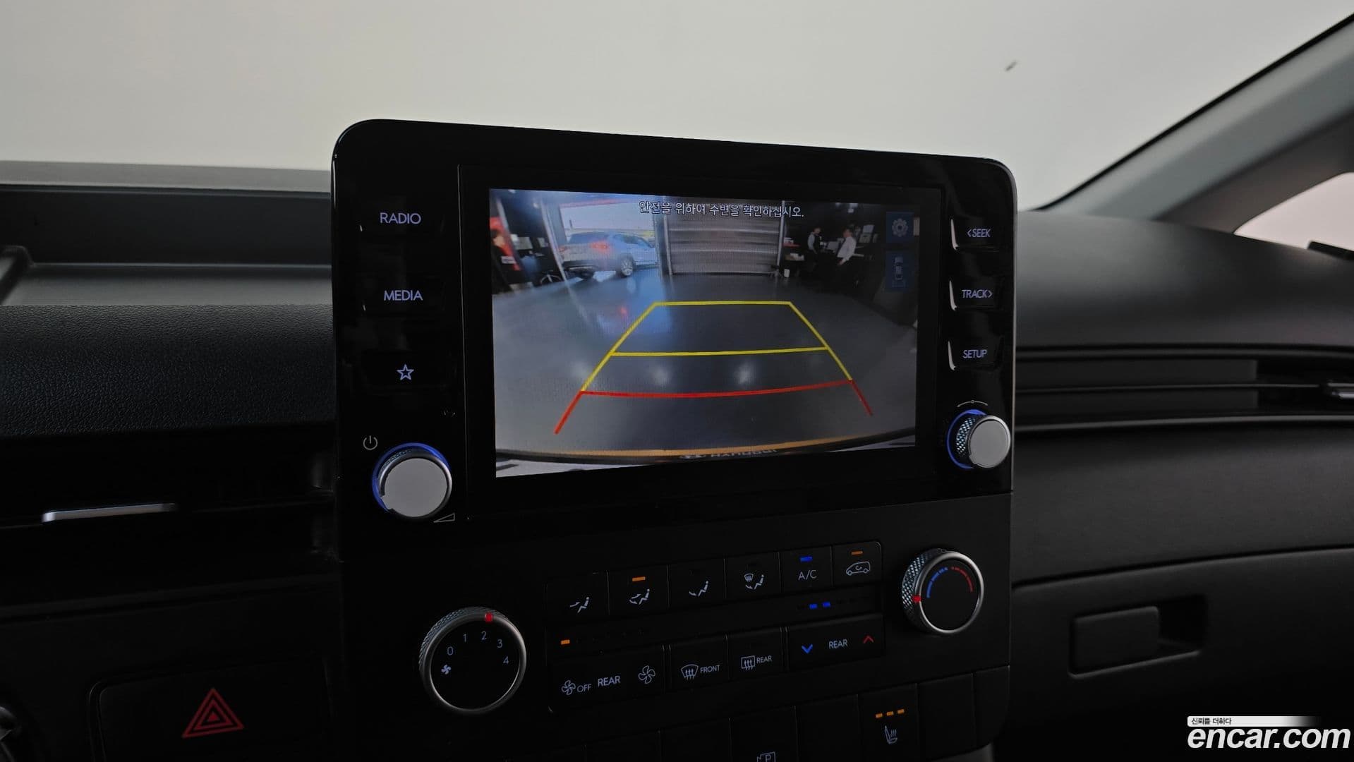 Main__Slider__Photo:Staria Hyundai 2022.0-12