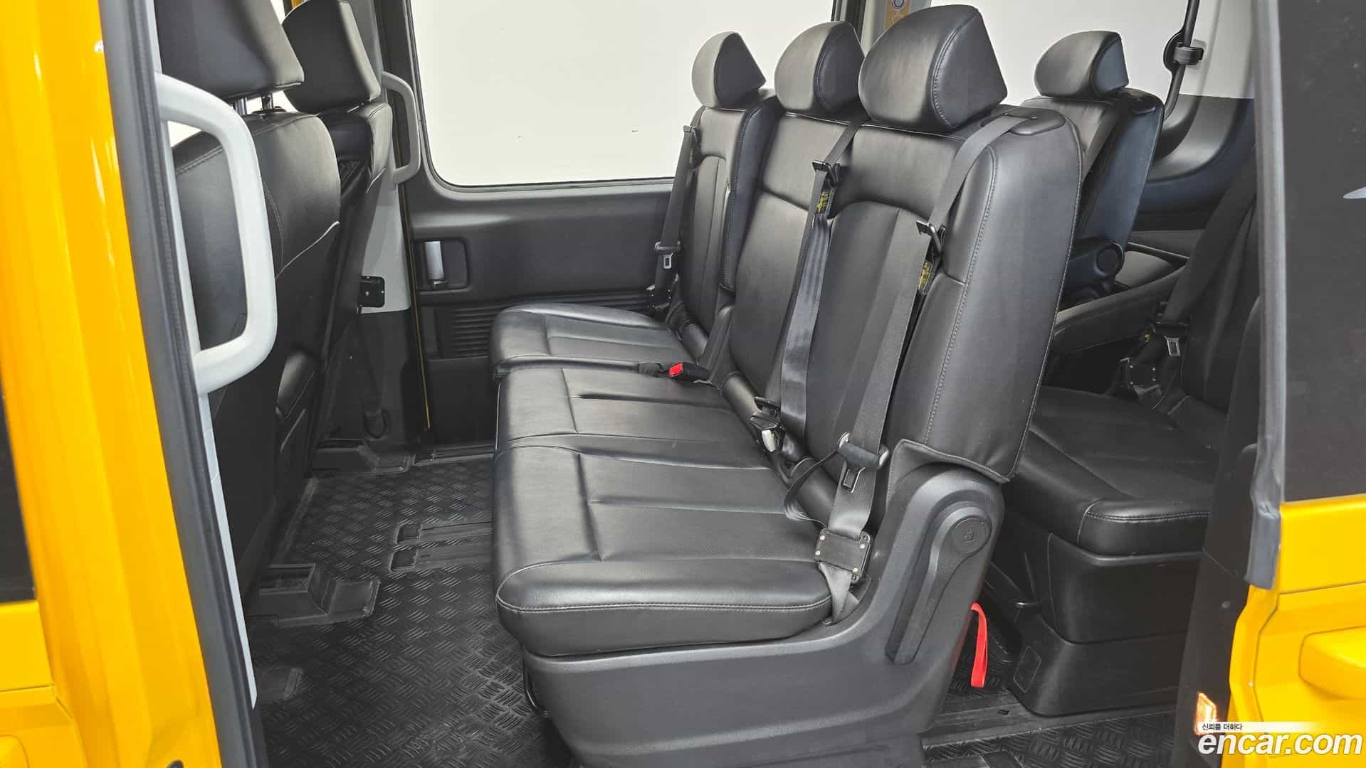 Staria Hyundai 2022.0-INNER-036