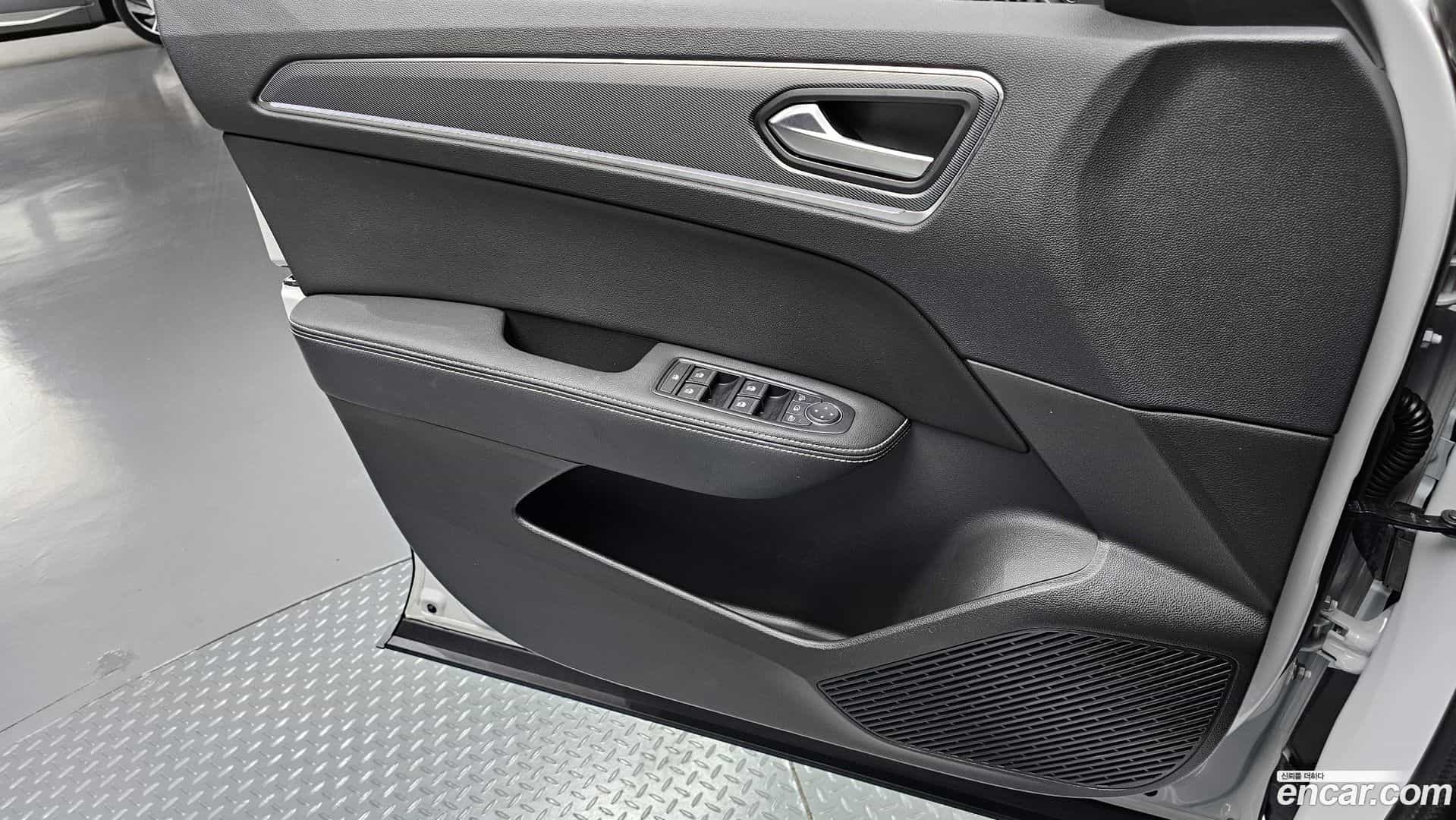 XM3 Renault Korea 2022.7-INNER-034