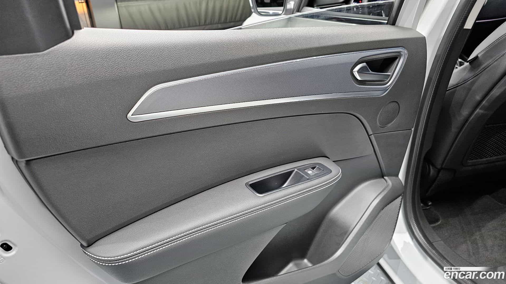 XM3 Renault Korea 2022.7-INNER-035