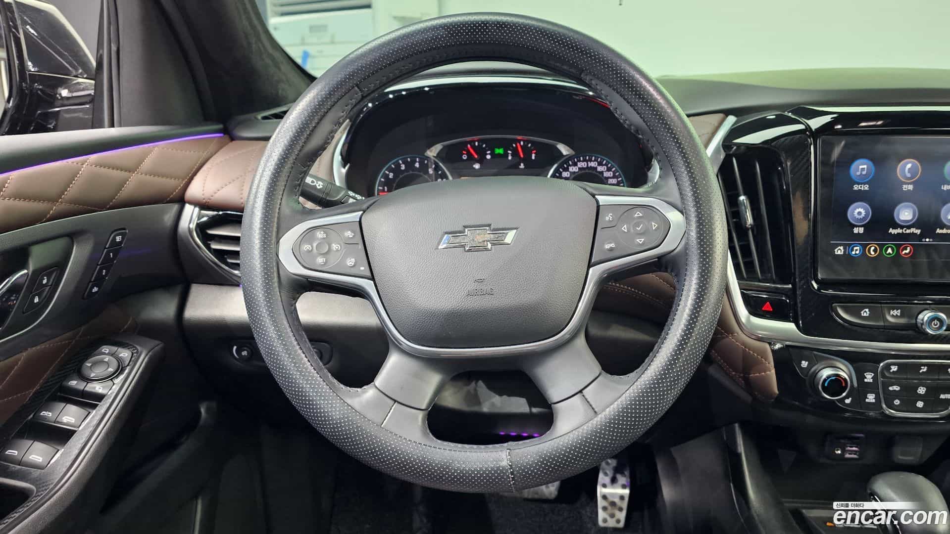 Traverse Chevrolet 2021.6-OPTION-017