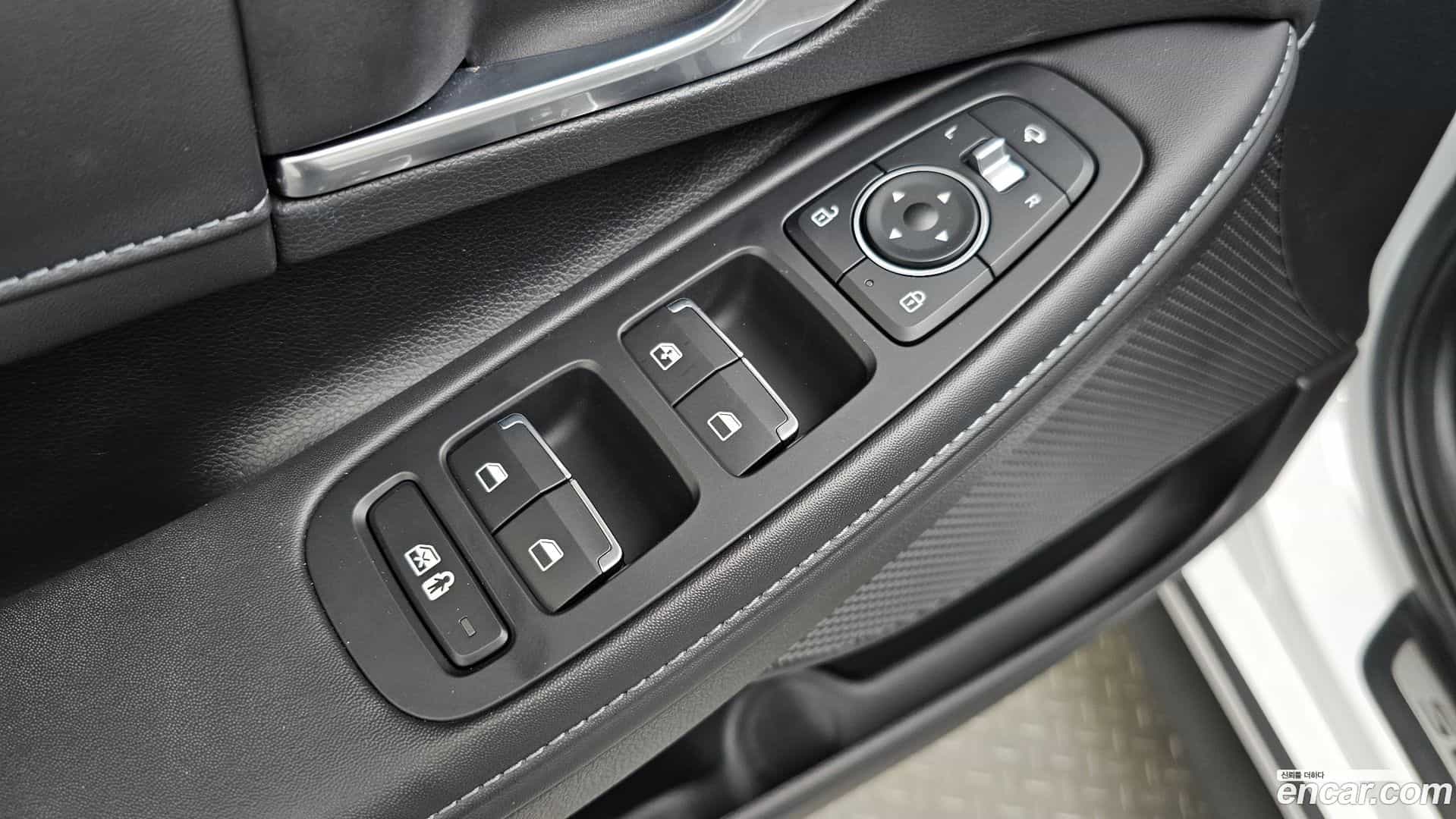 Sonata Hyundai 2021.8-OPTION-023