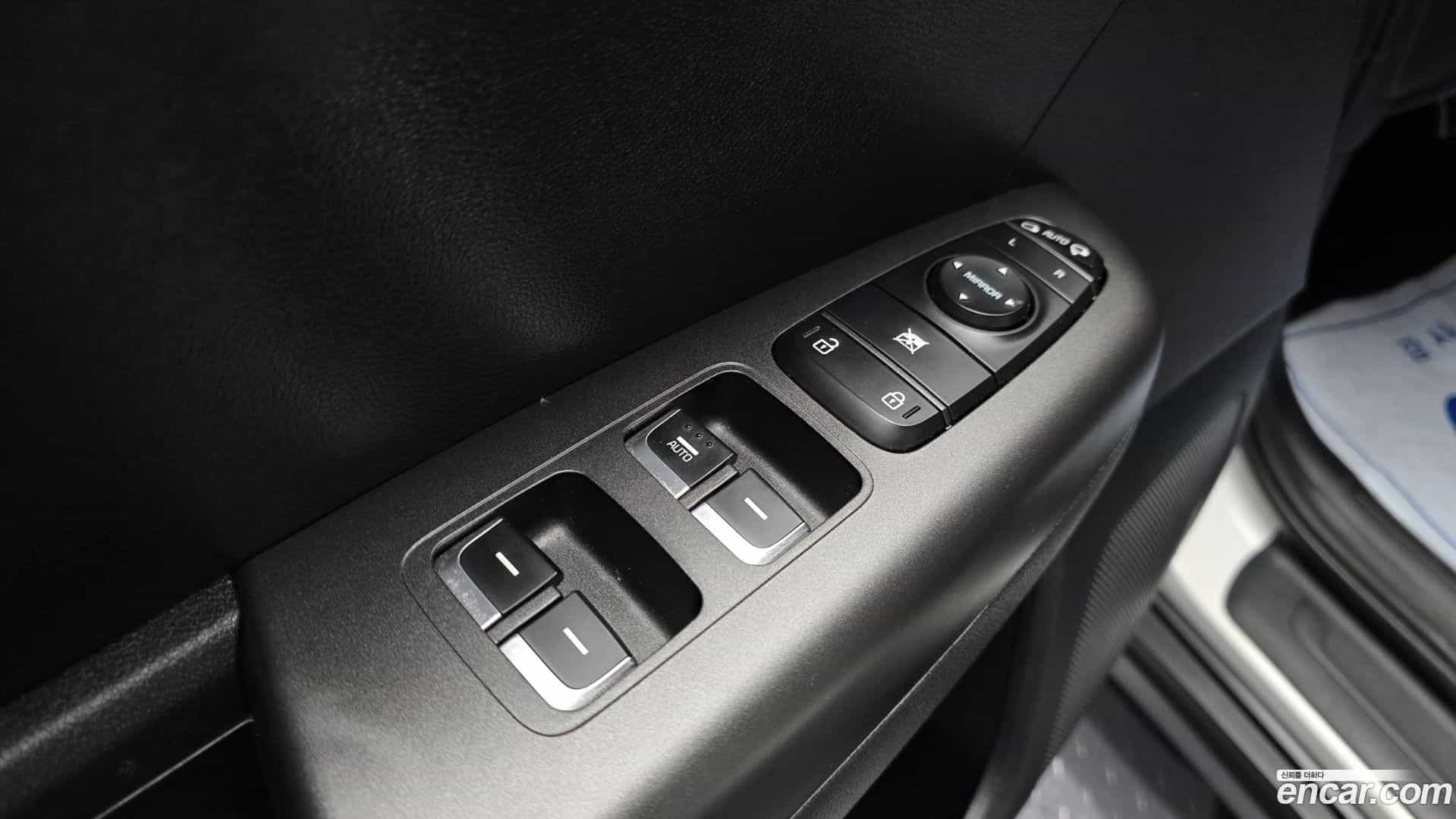 Sportage Kia 2021.2-OPTION-043