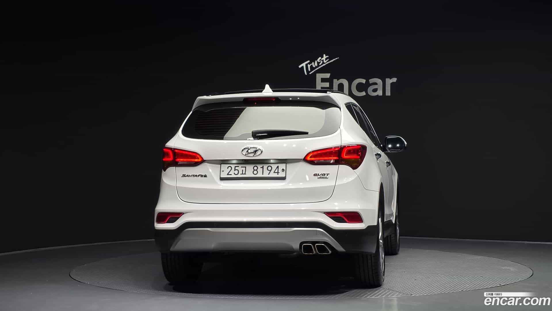 Santafe Hyundai 2015.7-OUTER-004