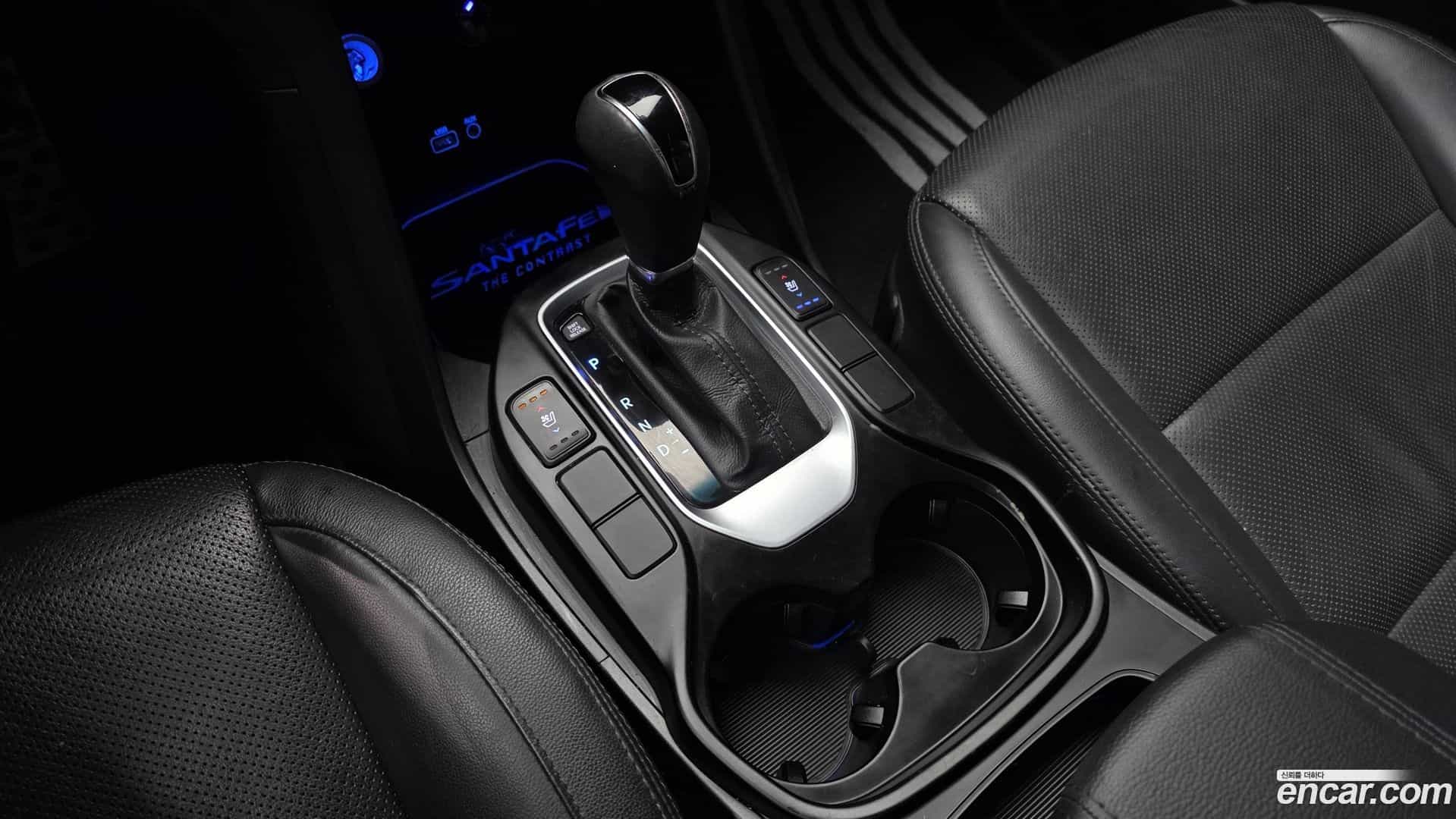 Santafe Hyundai 2015.7-INNER-009