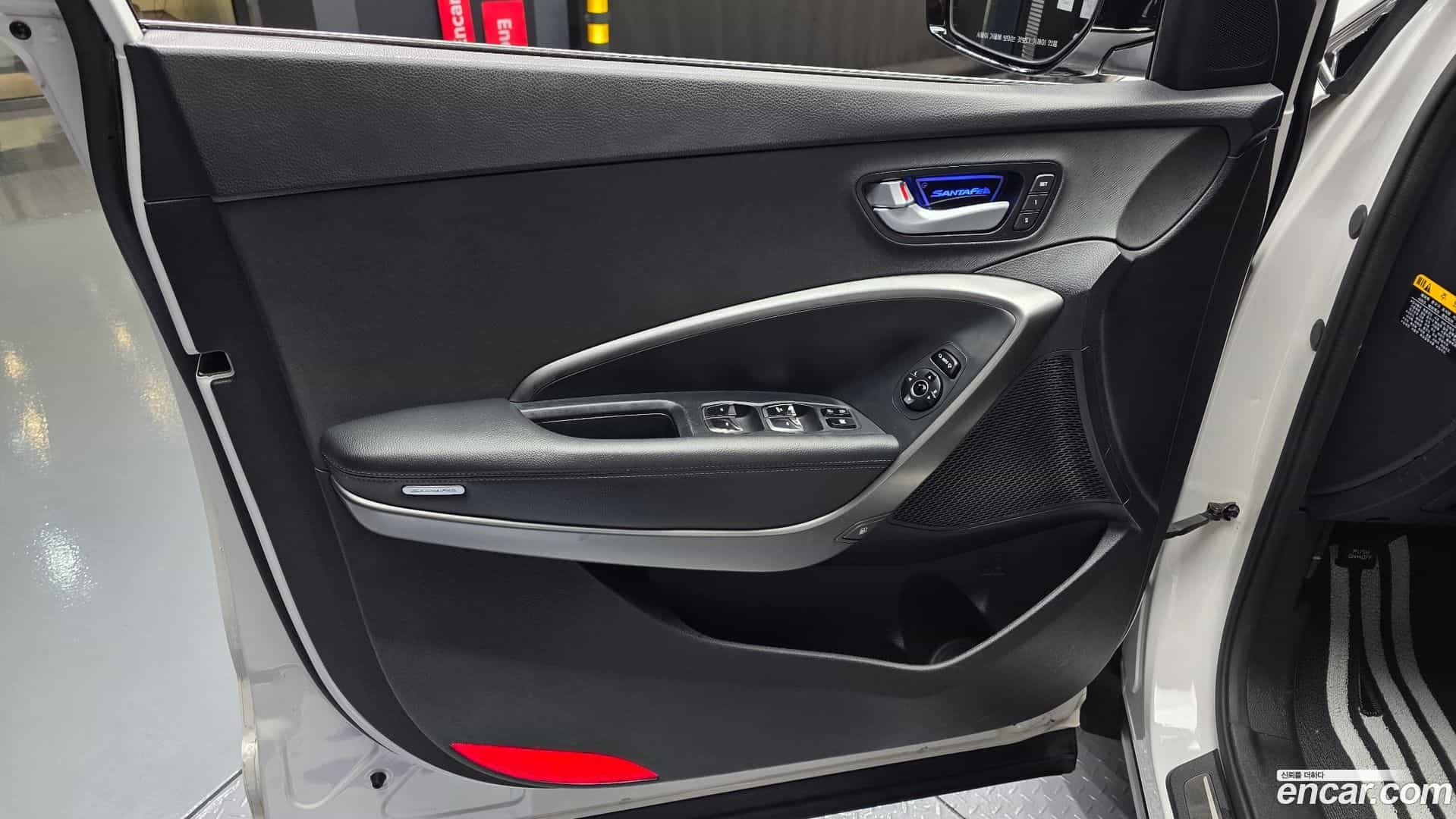 Santafe Hyundai 2015.7-INNER-034
