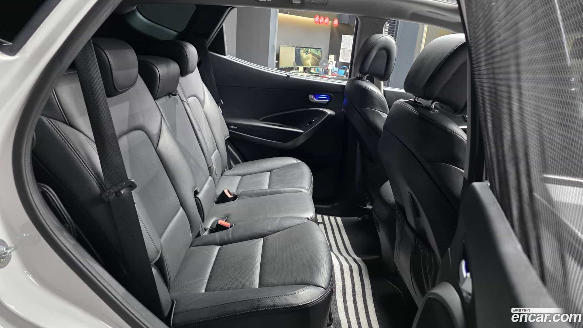 Santafe Hyundai 2015.7-INNER-036