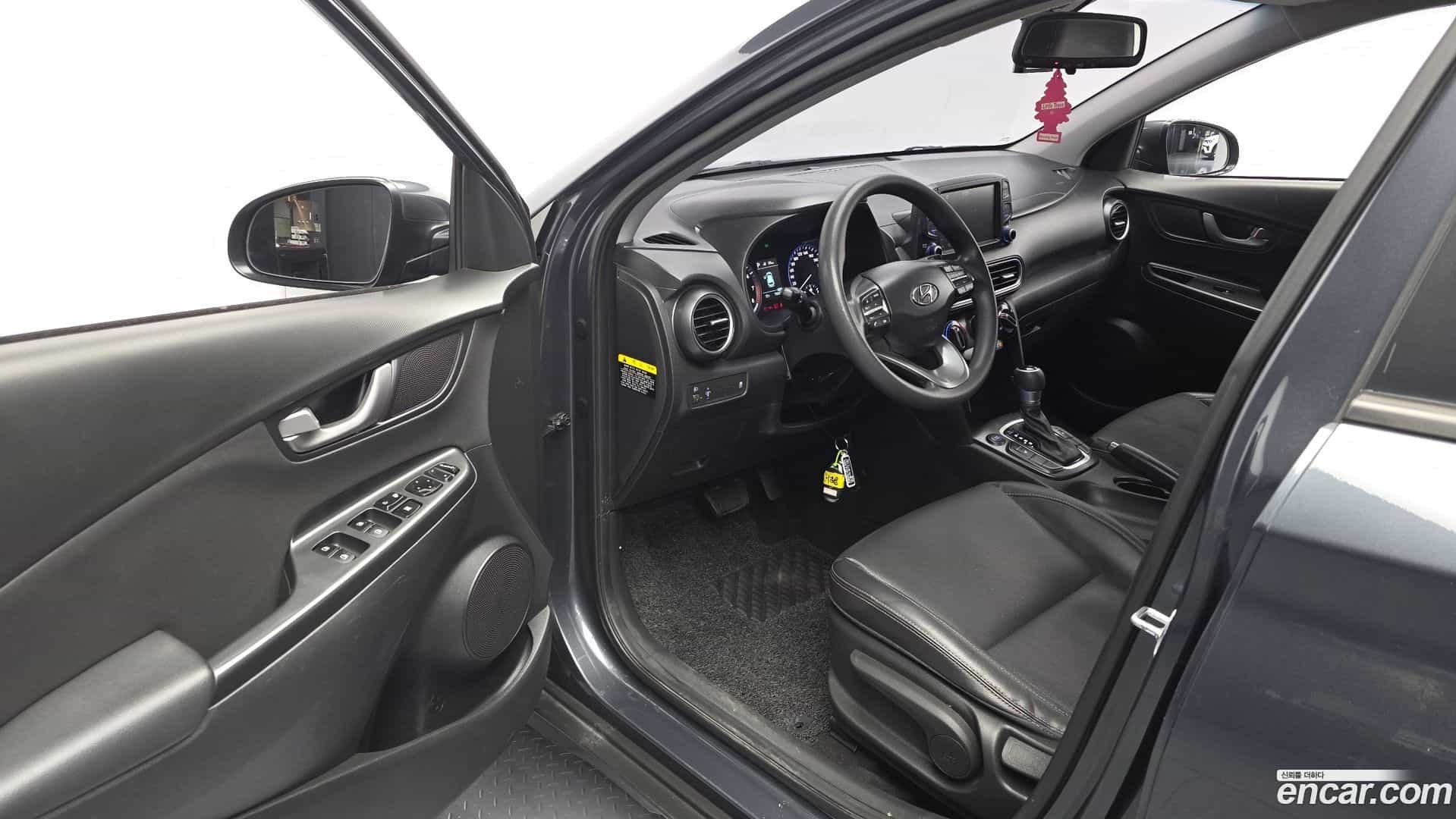 Kona Hyundai 2018.1-INNER-010
