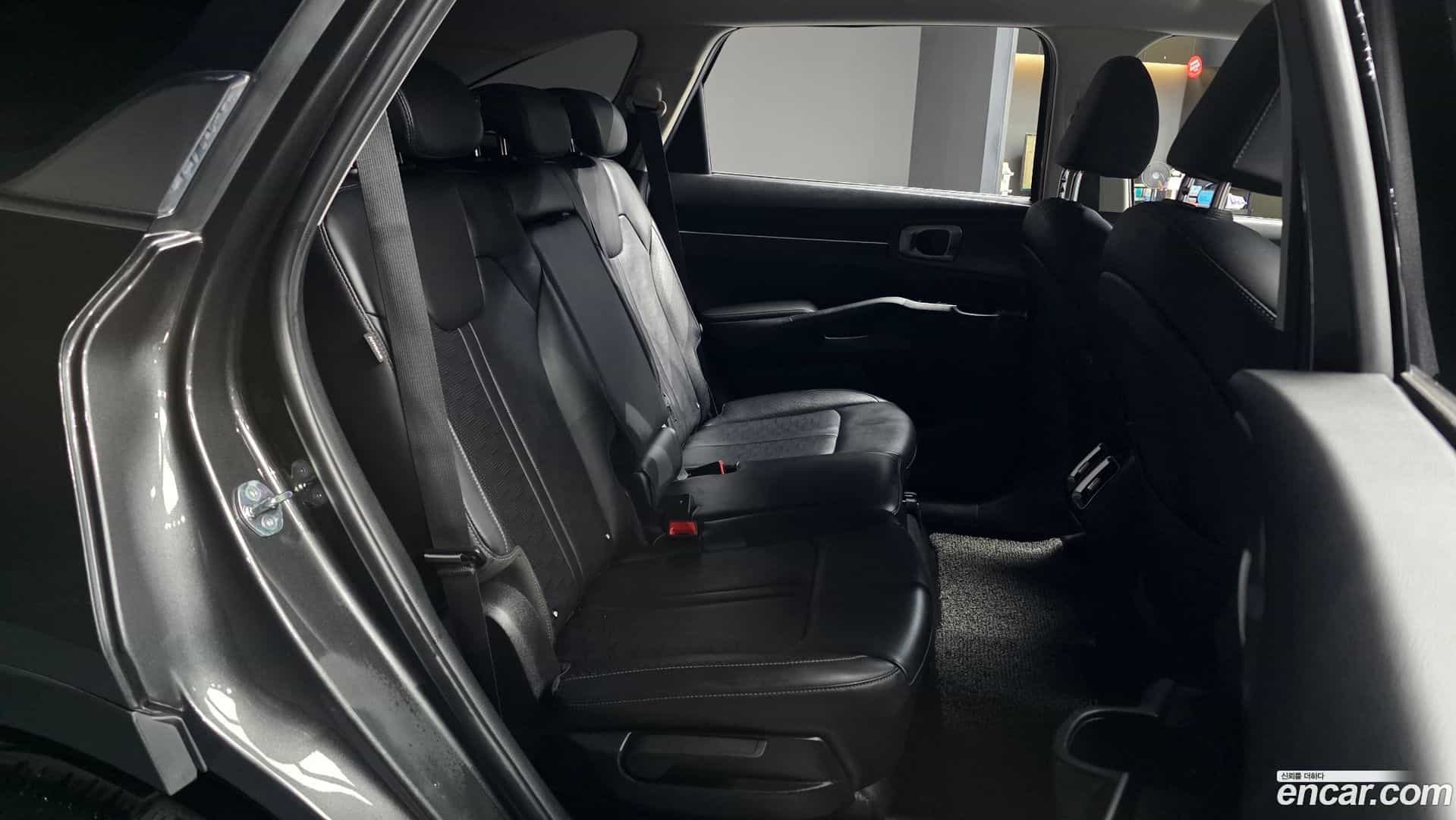 Sorento Kia 2023.10-OPTION-016