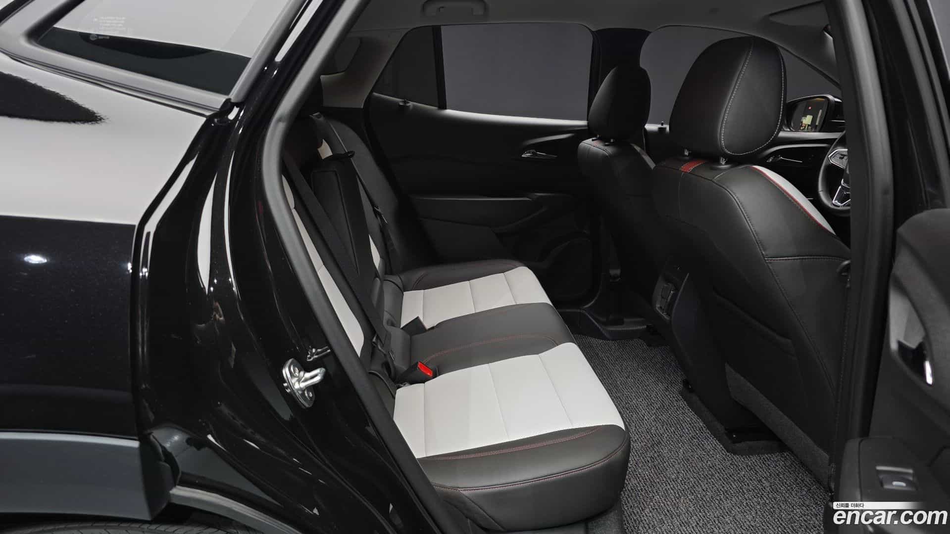 Trax Chevrolet 2025.0-OPTION-015