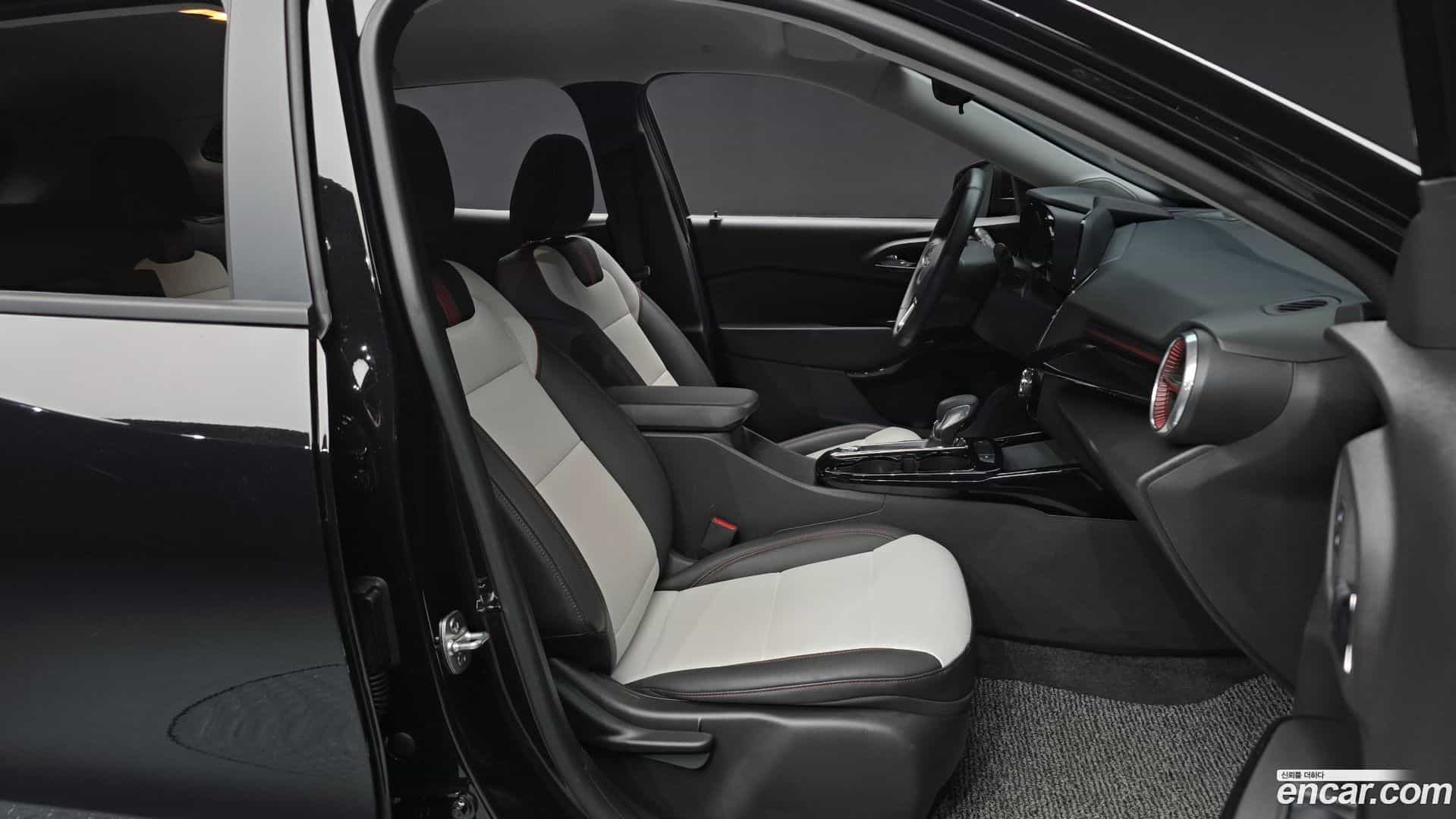 Trax Chevrolet 2025.0-INNER-036