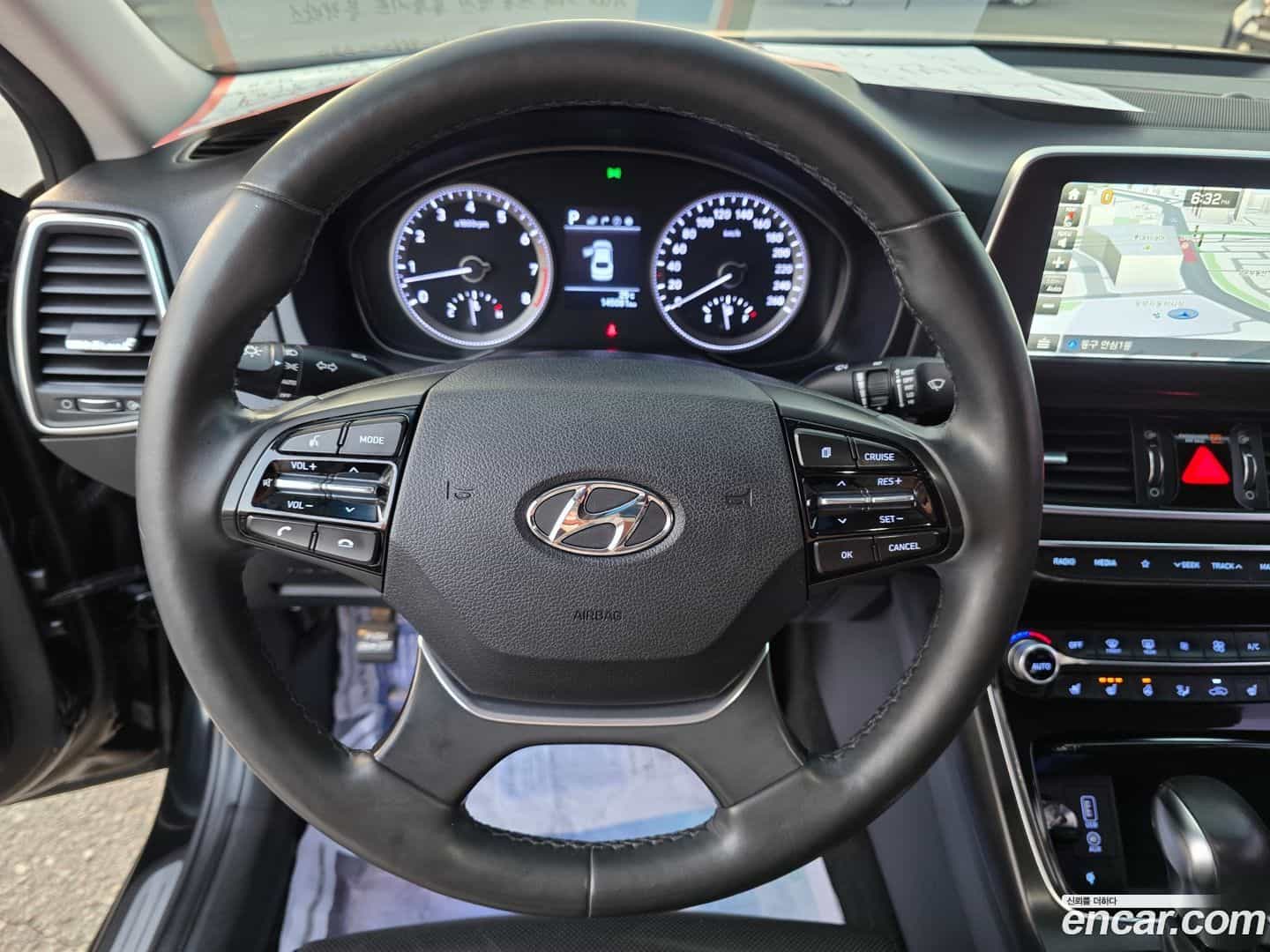 Grandeur Hyundai 2017.1-OPTION-017