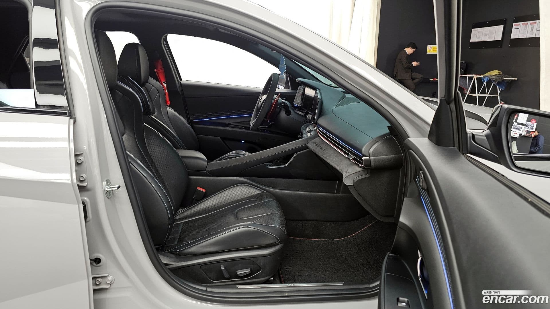 Main__Slider__Photo:AVANTE Hyundai 2022.3-10
