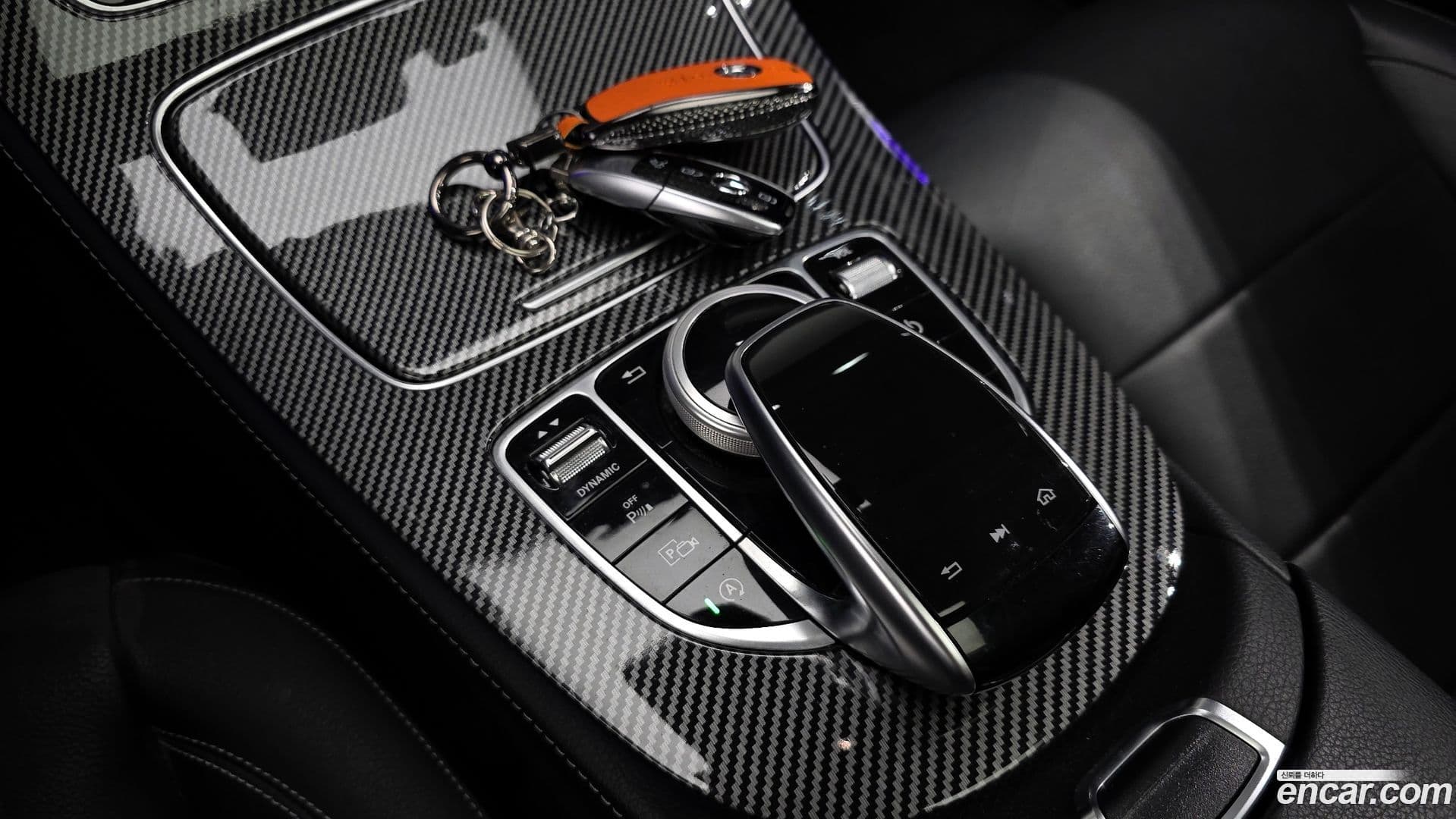 Main__Slider__Photo:E-Class Mercedes-Benz 2018.5-17