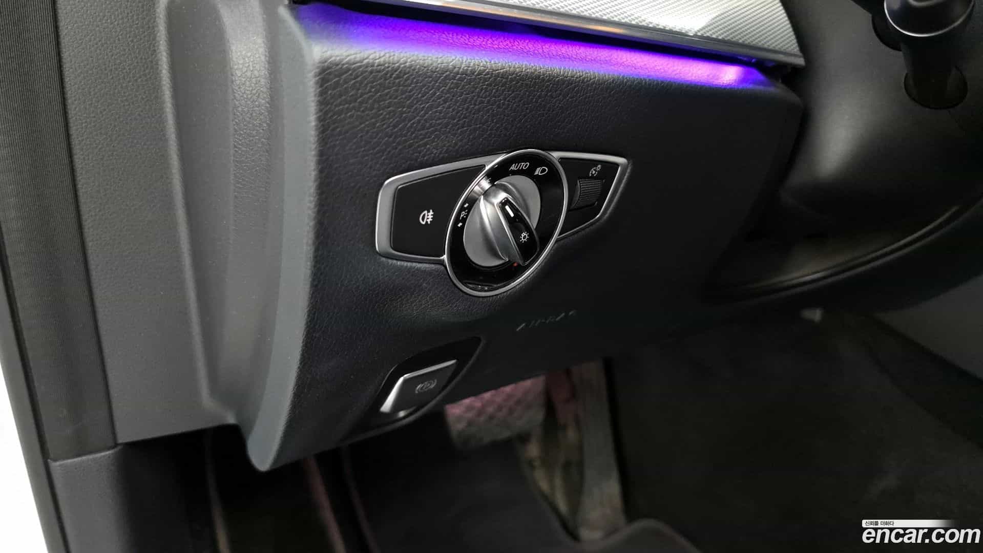 E-Class Mercedes-Benz 2018.5-OPTION-041