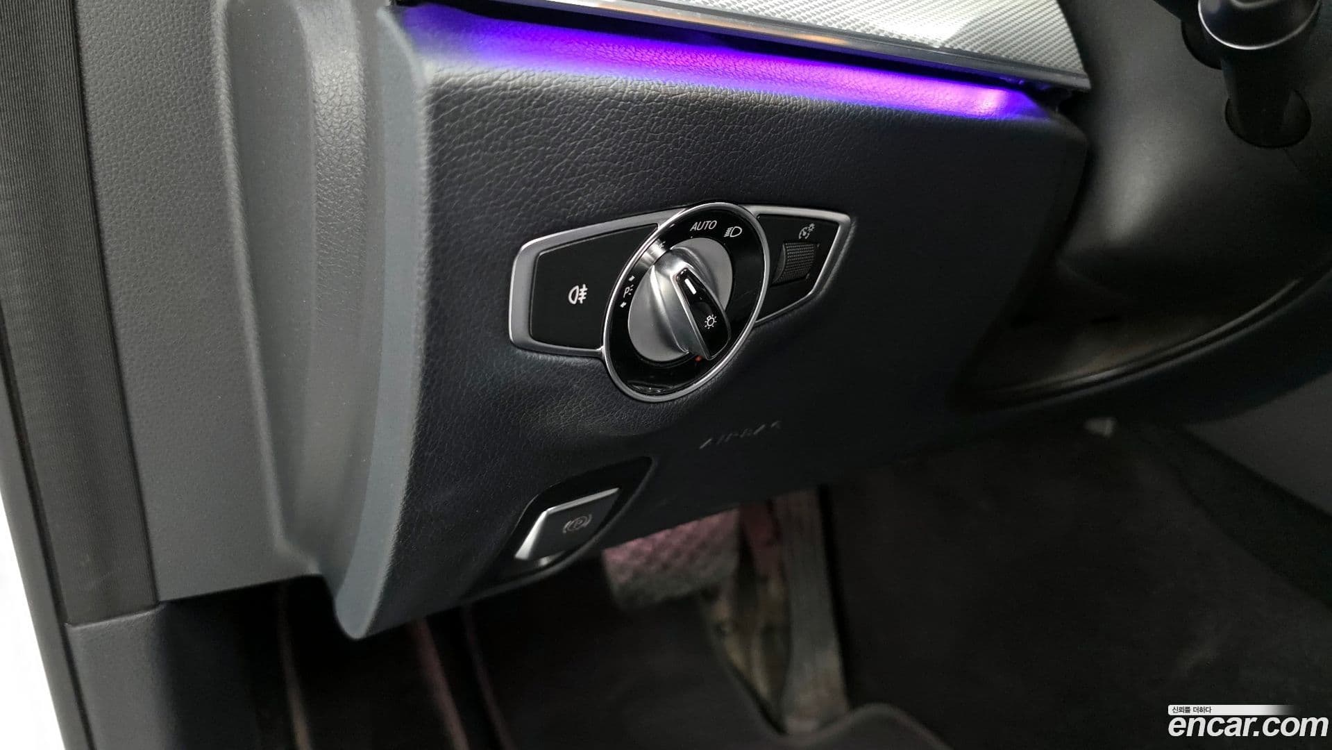 Main__Slider__Photo:E-Class Mercedes-Benz 2018.5-27