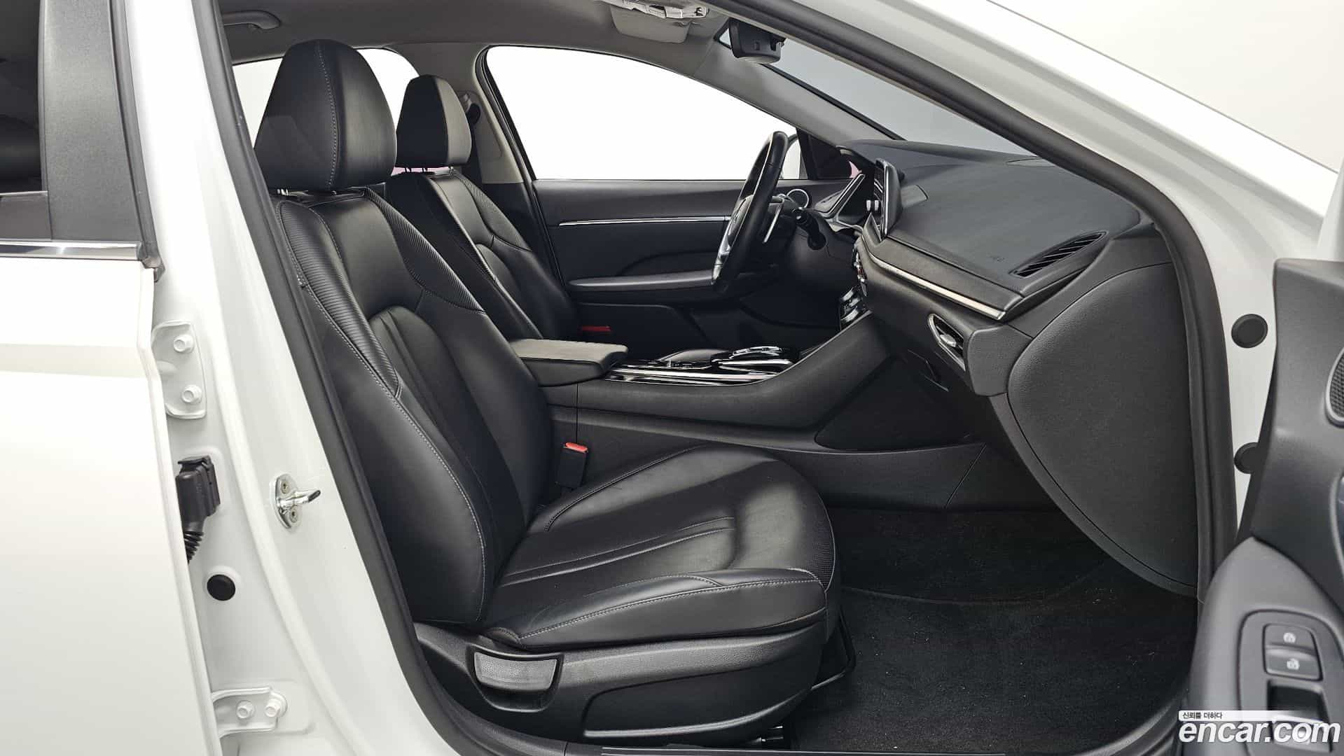 Sonata Hyundai 2021.0-OPTION-015