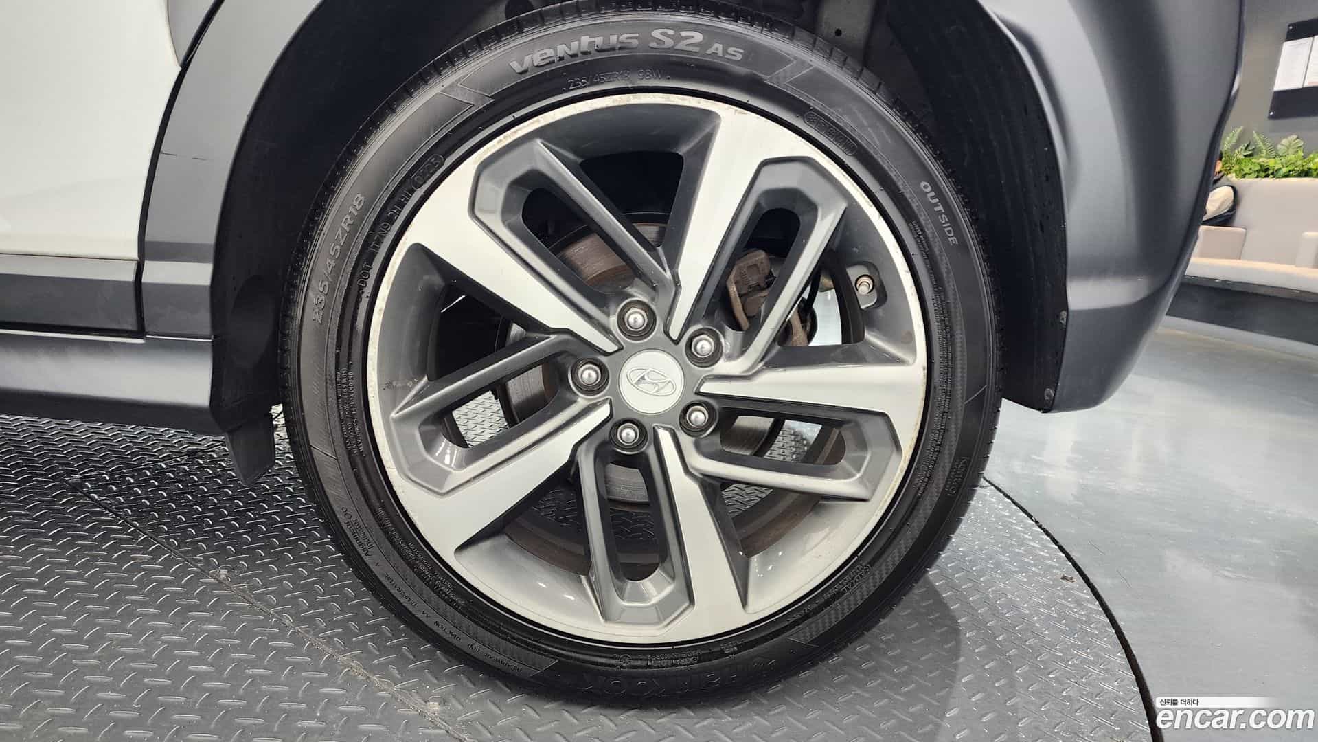 Kona Hyundai 2019.10-OUTER-031
