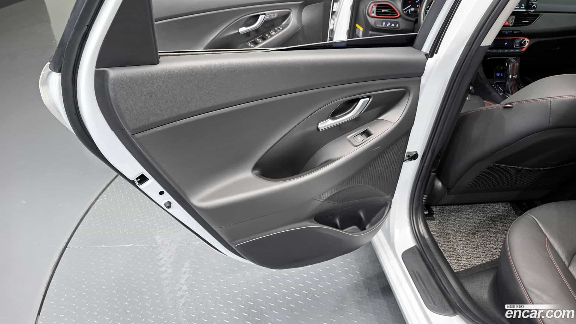 i30 Hyundai 2019.8-INNER-035