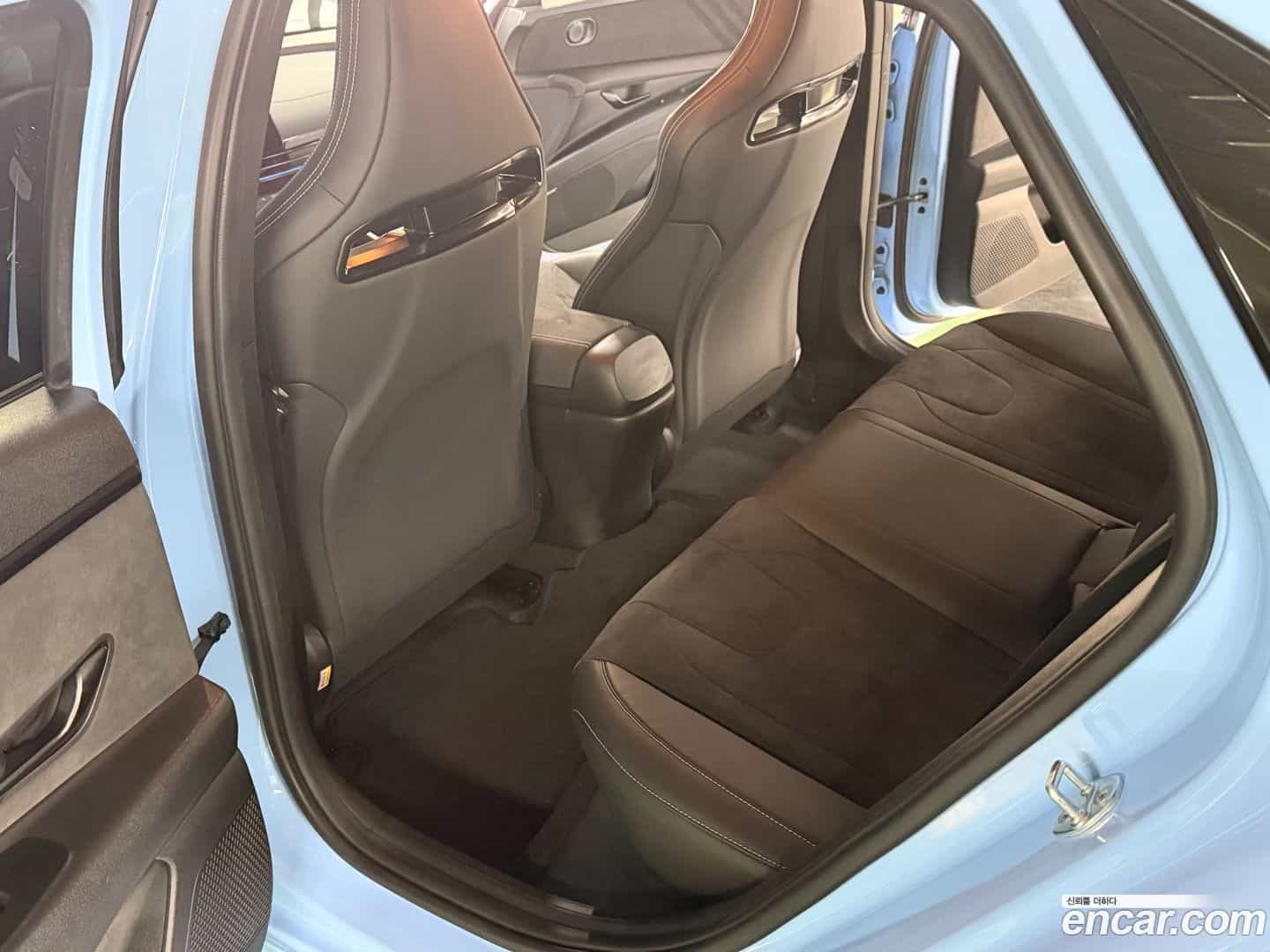 AVANTE Hyundai 2021.10-OPTION-015