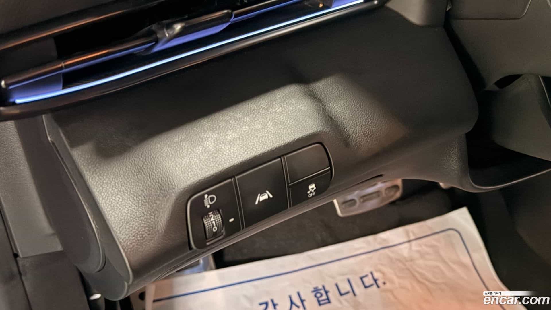 AVANTE Hyundai 2021.10-OPTION-018