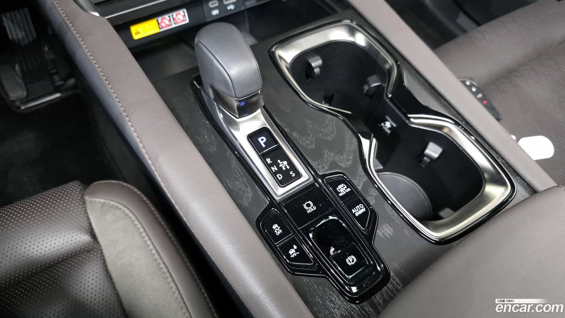RX Lexus 2024.4-INNER-009