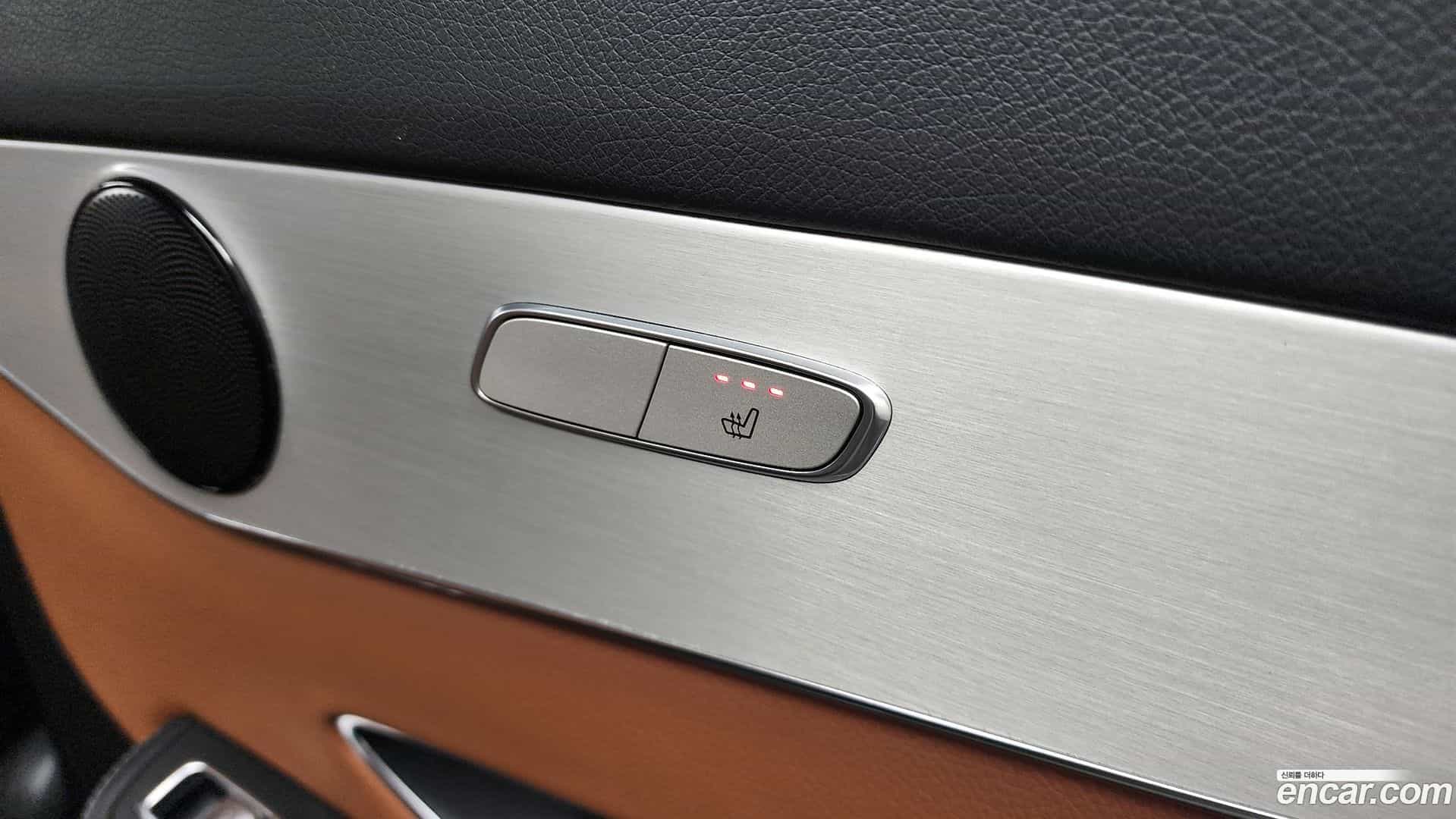 GLC-Class Mercedes-Benz 2021.2-OPTION-023