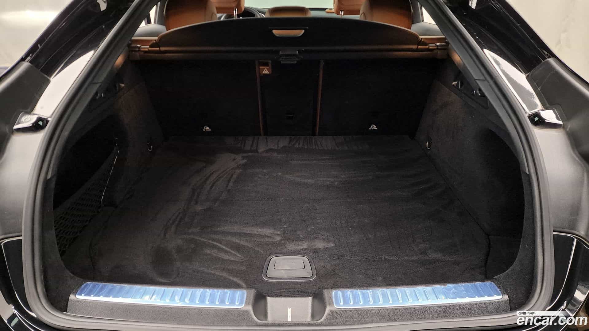 GLC-Class Mercedes-Benz 2021.2-OPTION-024