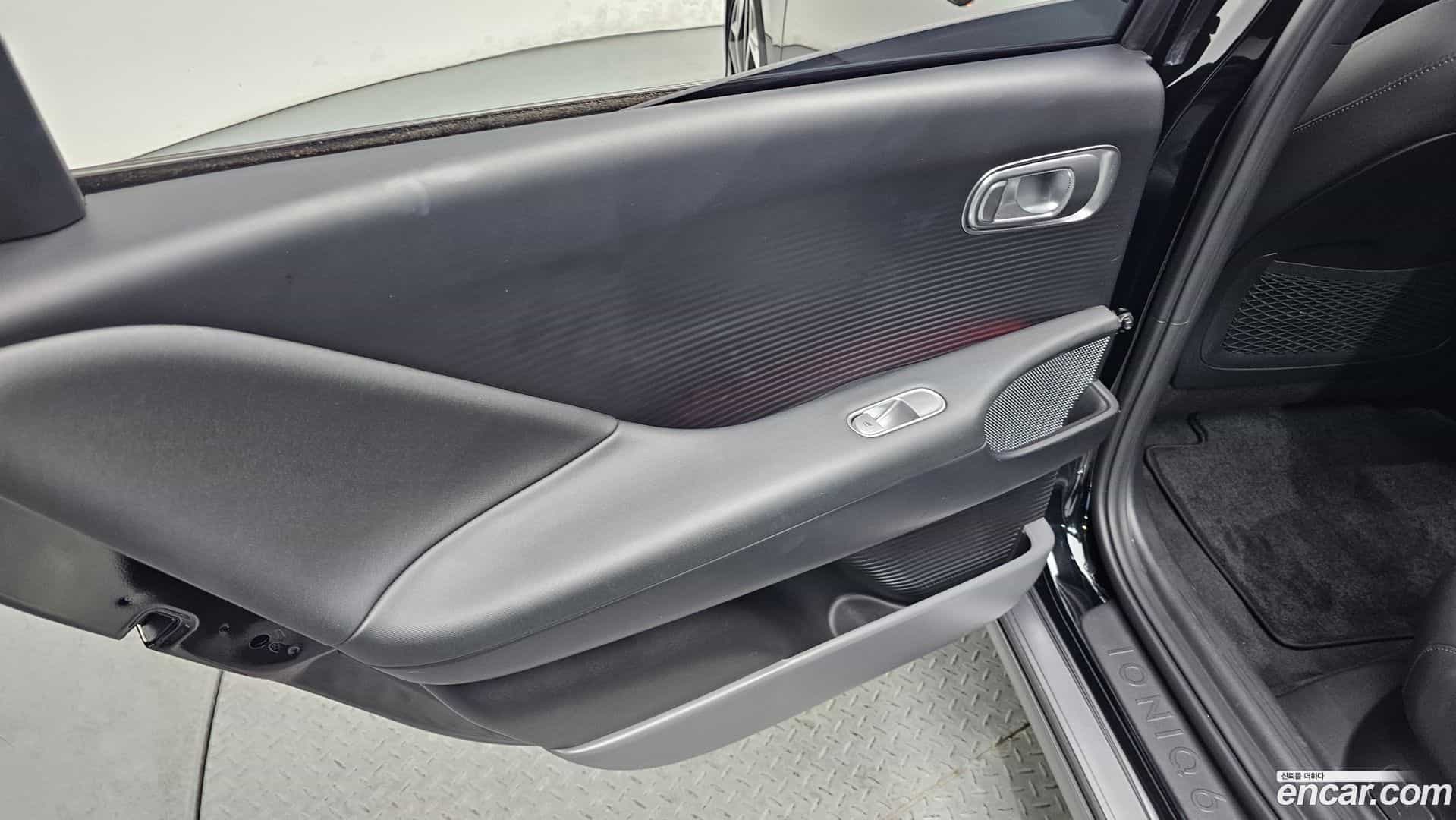 Ioniq6 Hyundai 2022.11-INNER-035