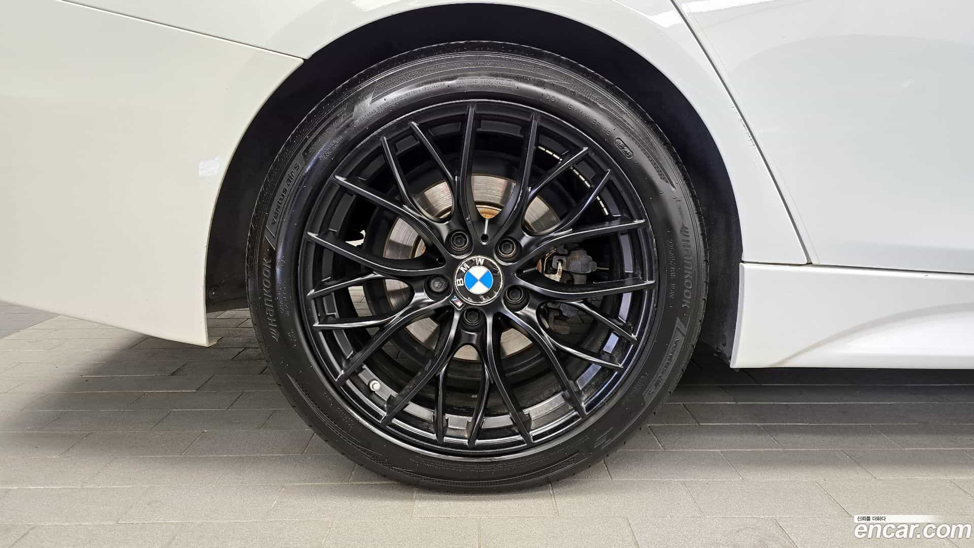 3-Series BMW 2017.9-OUTER-005