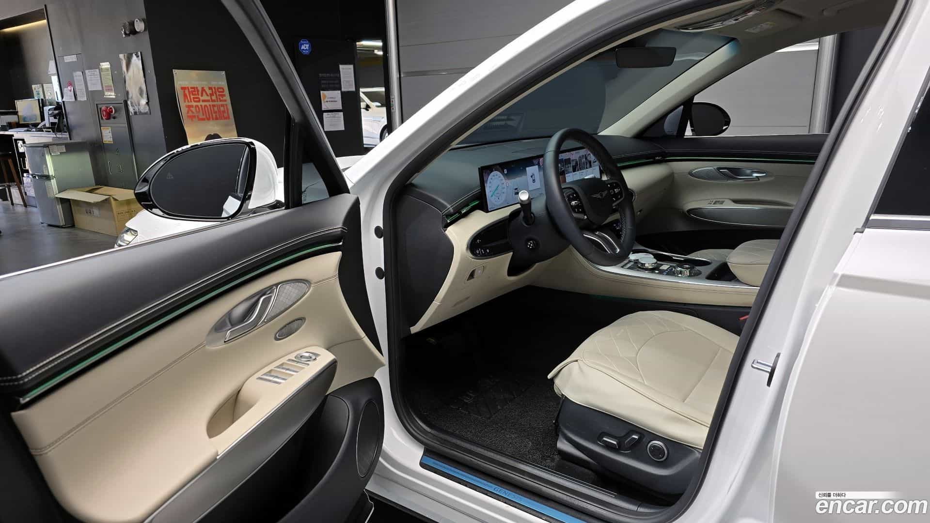 GV70 Genesis 2025.7-INNER-010