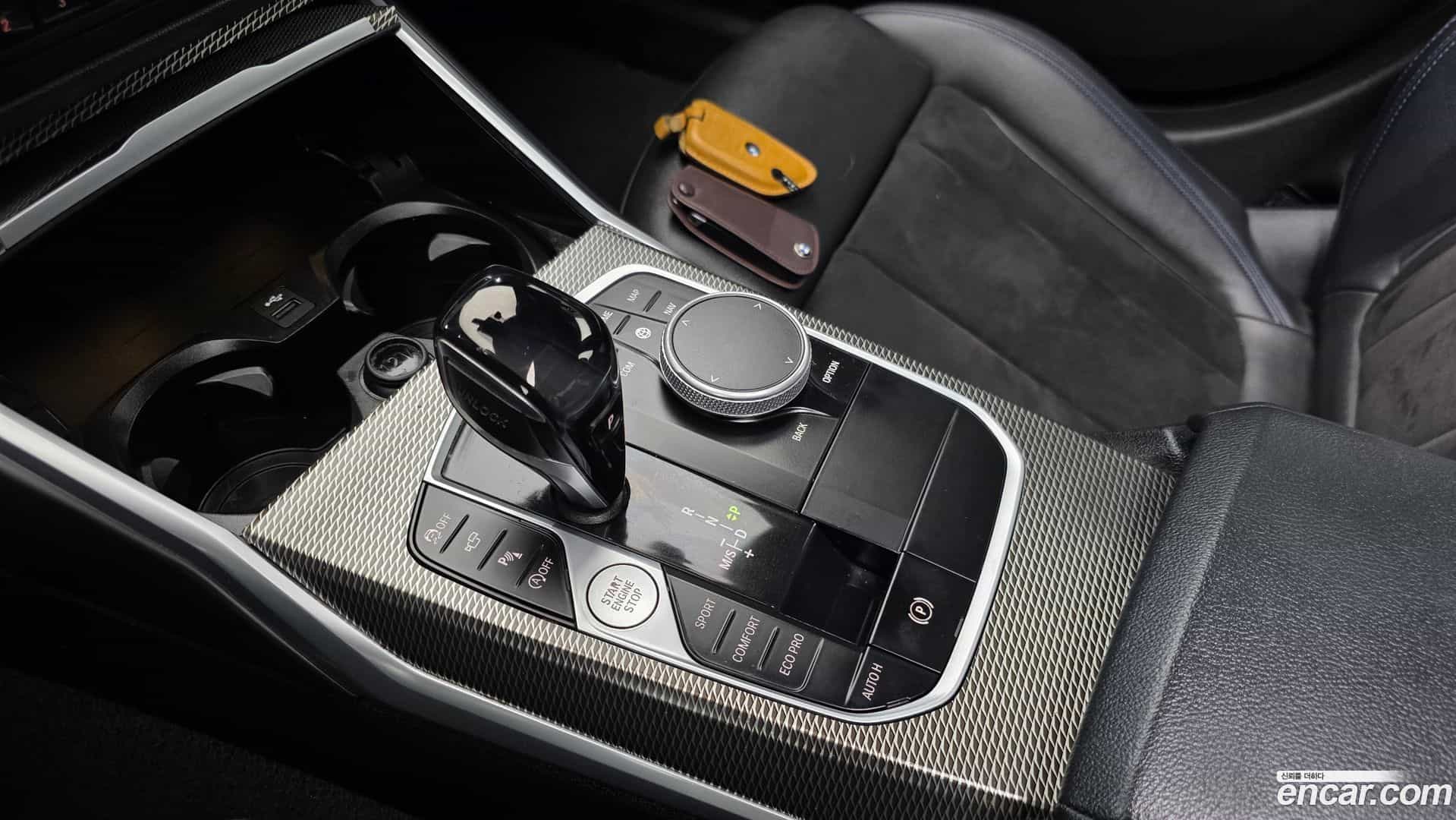 3-Series BMW 2021.3-INNER-009