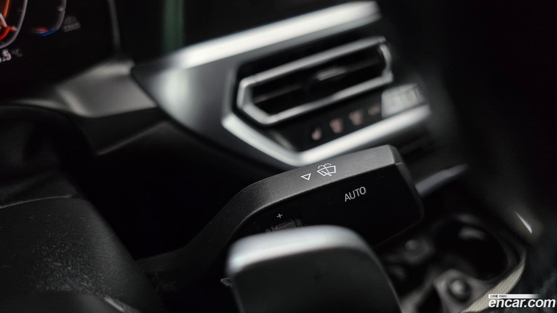 Main__Slider__Photo:3-Series BMW 2021.3-17