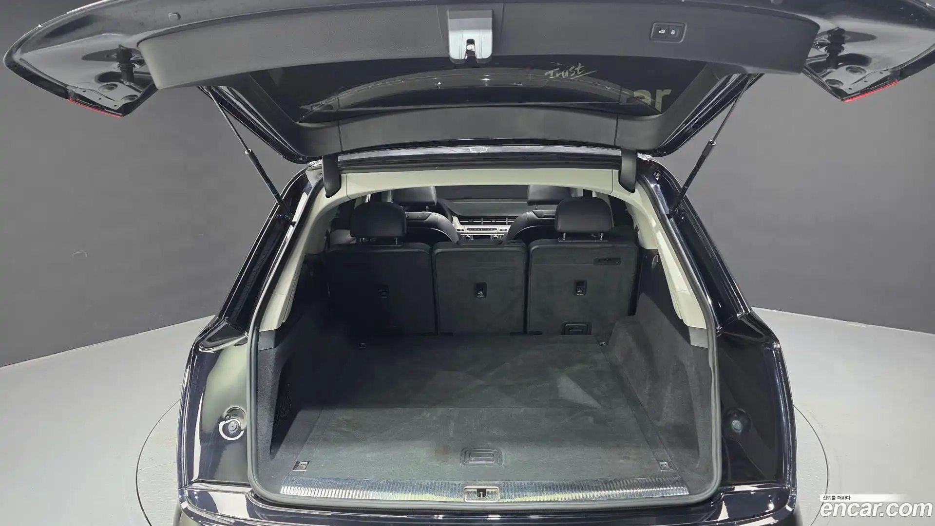 Q7 Audi 2019.9-OPTION-024