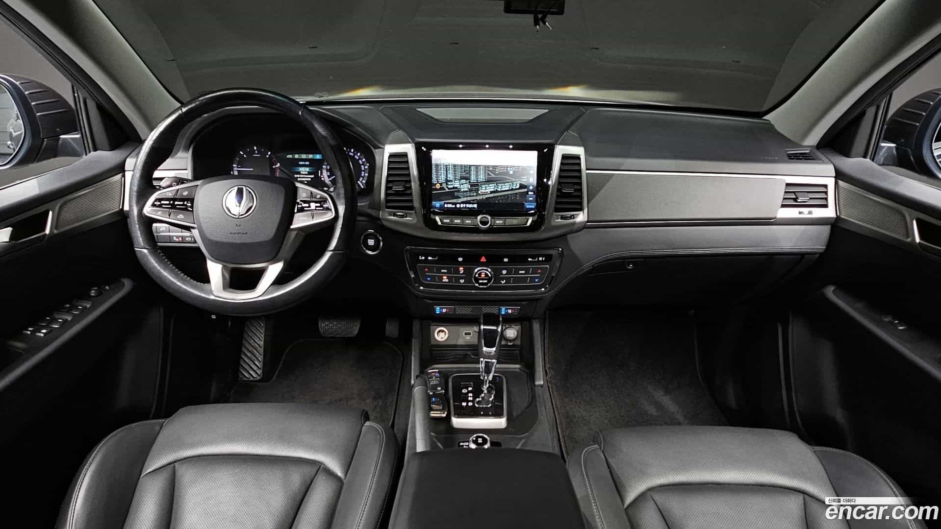 Rexton KG Mobility 2018.11-INNER-007