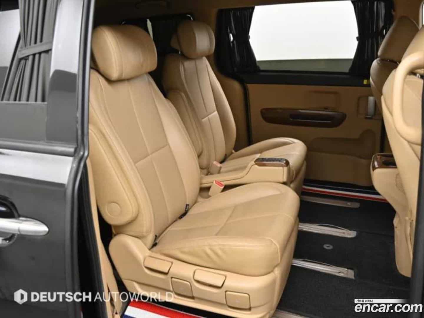 Canival Kia 2015.8-OPTION-016
