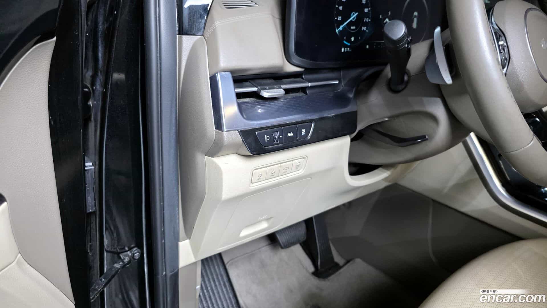 Canival Kia 2023.2-OPTION-022