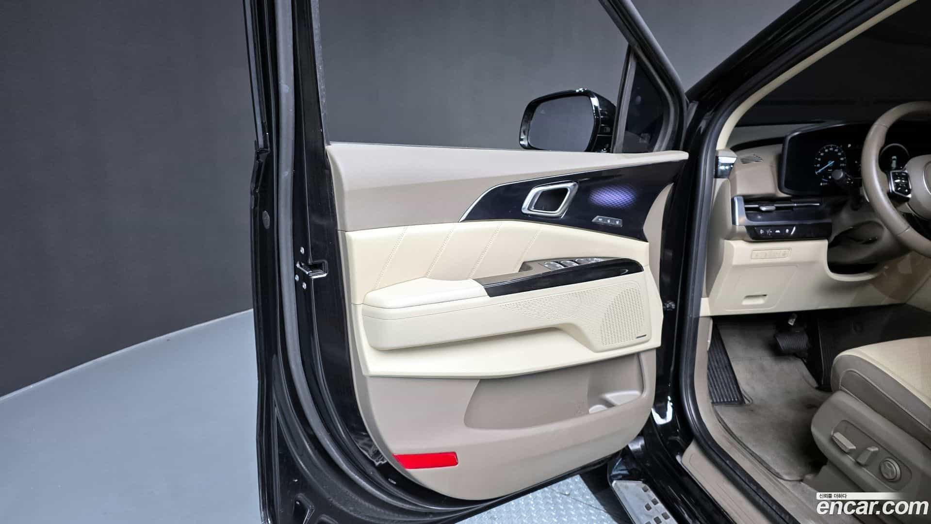 Canival Kia 2023.2-INNER-034
