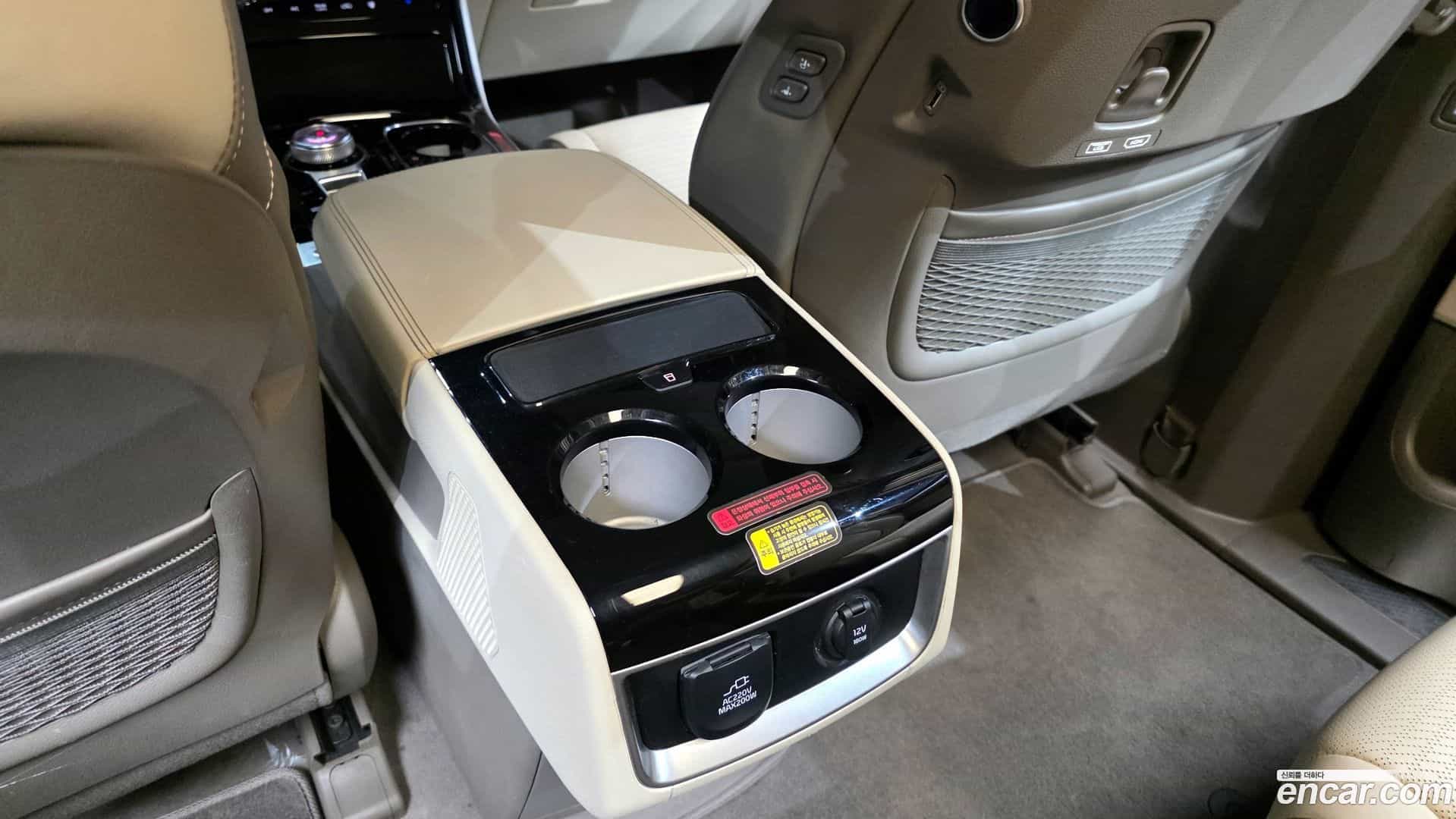 Canival Kia 2023.2-OPTION-047