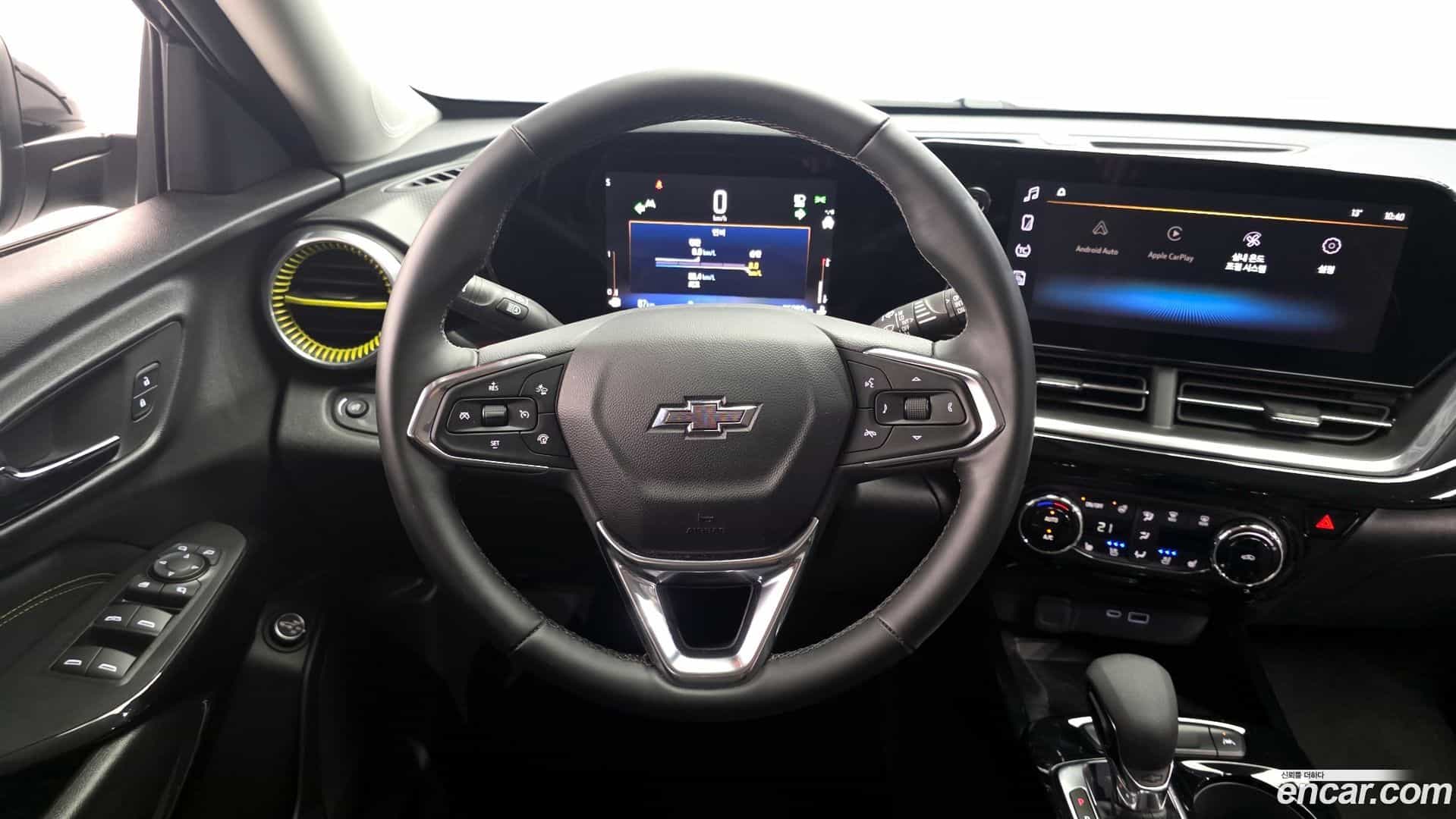 Trax Chevrolet 2023.7-OPTION-017