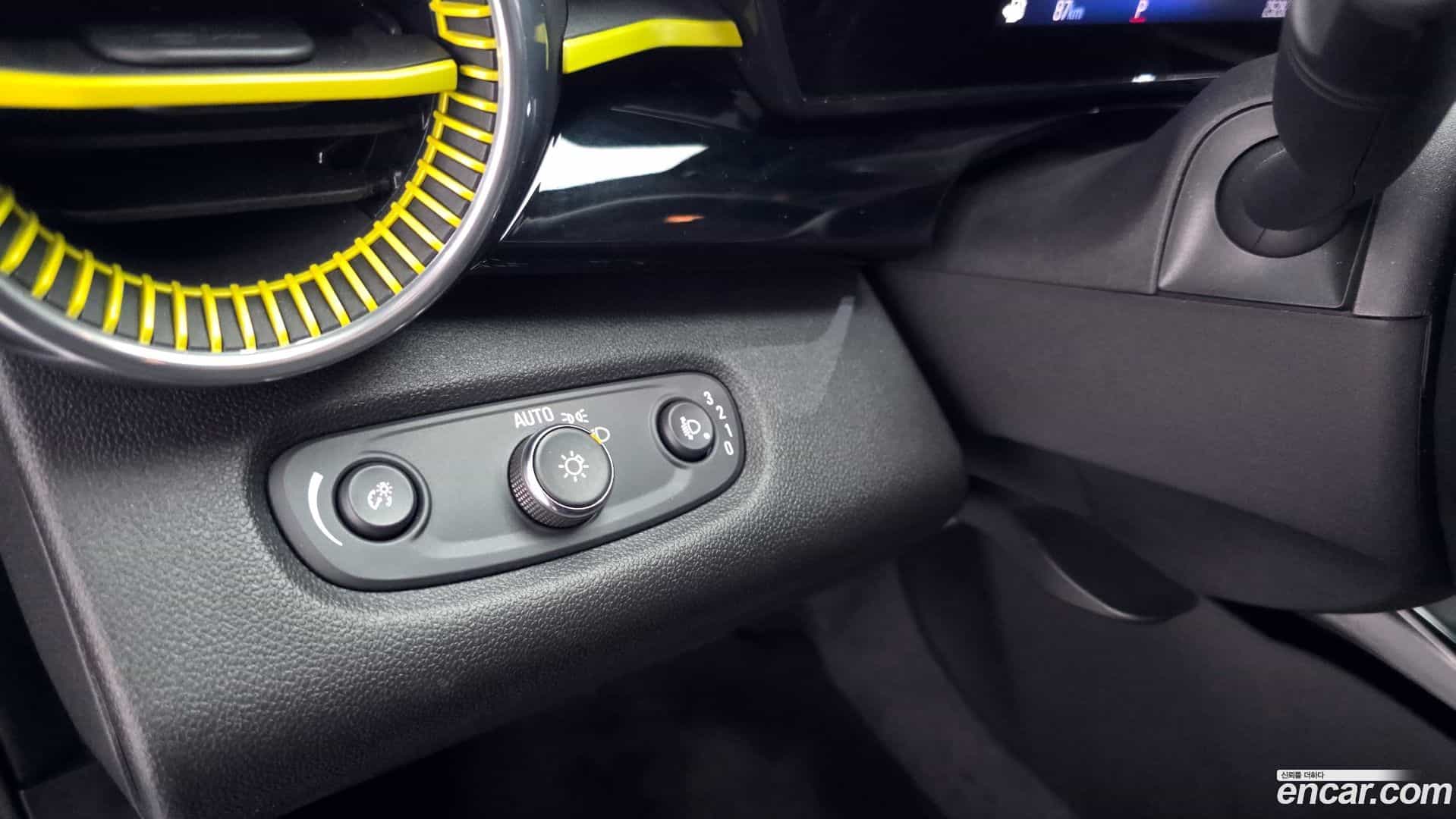 Trax Chevrolet 2023.7-OPTION-022
