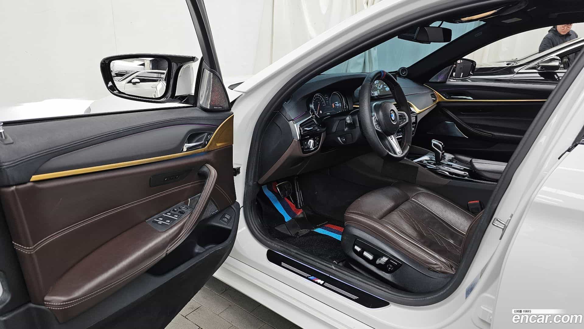 5-Series BMW 2017.1-INNER-010