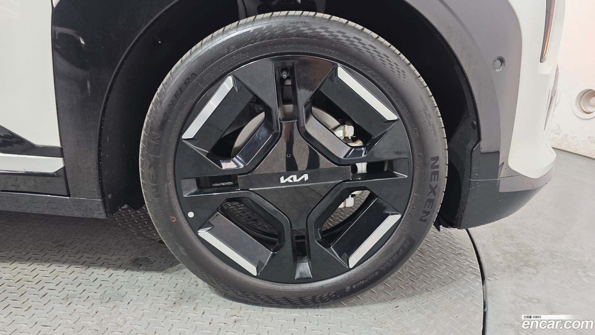 Main__Slider__Photo:EV3 Kia 2025.3-20
