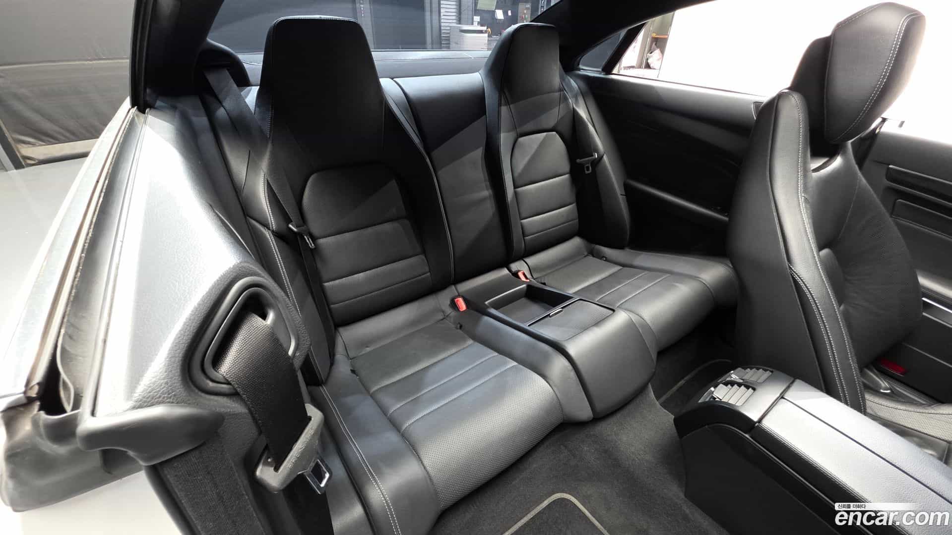 E-Class Mercedes-Benz 2014.7-OPTION-015