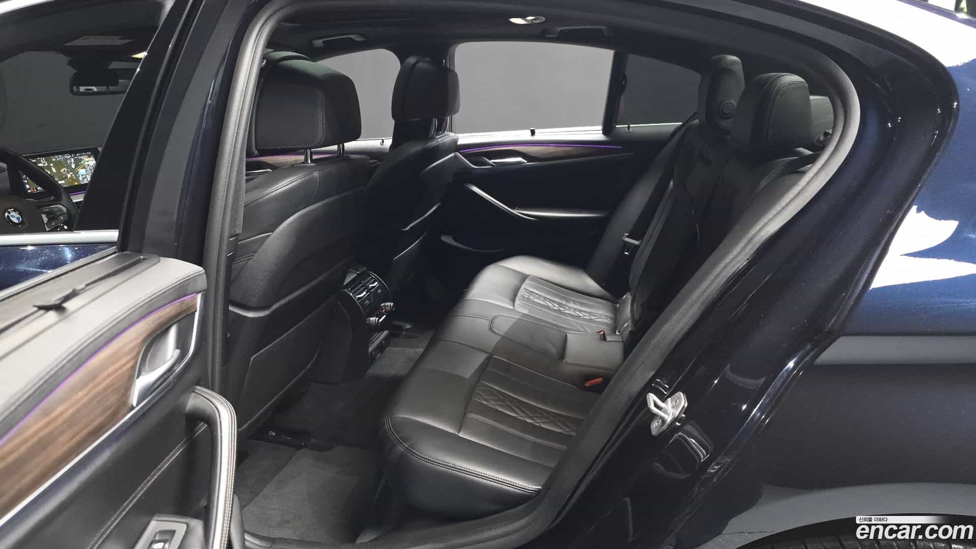 5-Series BMW 2018.3-OPTION-016